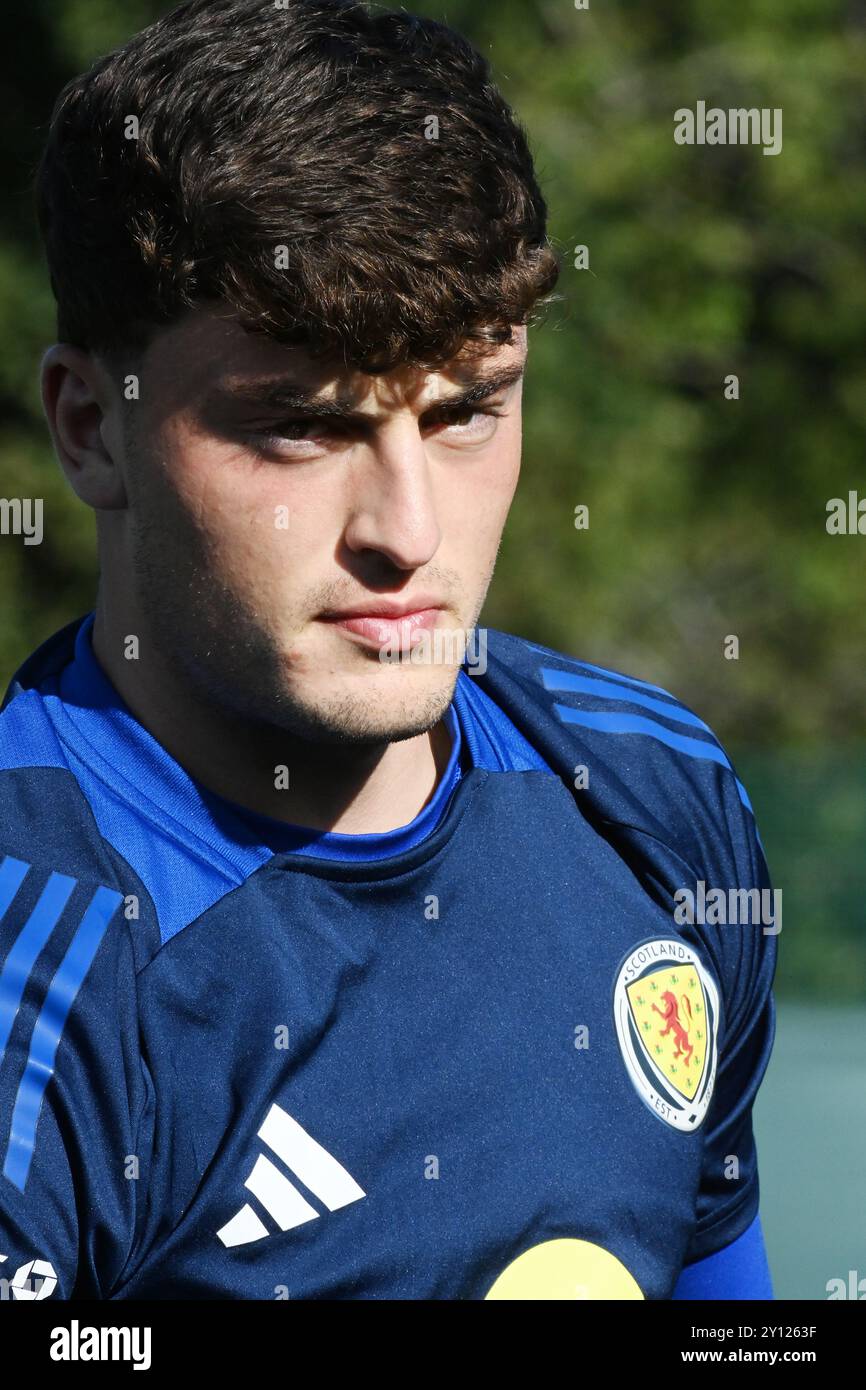 Oriam Sports Centre Édimbourg. Écosse, Royaume-Uni. 4 septembre 24. Qualifer des moins de 21 ans contre l'Espagne. Écosse moins de 21 ans Lewis Neilson (Chardon Partick prêté par Heart of Midlothian ) crédit : eric mccowat/Alamy Live News Banque D'Images