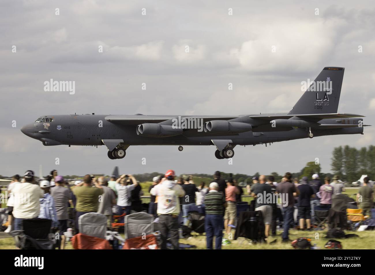 Un B-52H Stratofortress de l'USAF arrive au Royal International Air Tattoo 2024. Banque D'Images