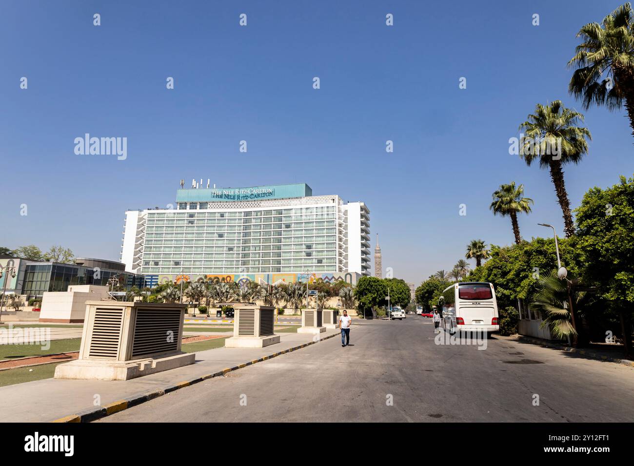 Le Nile Ritz-Carlton Hotel, au bord du Nil, place Tahrir, le Caire, Egypte, Afrique du Nord, Afrique Banque D'Images