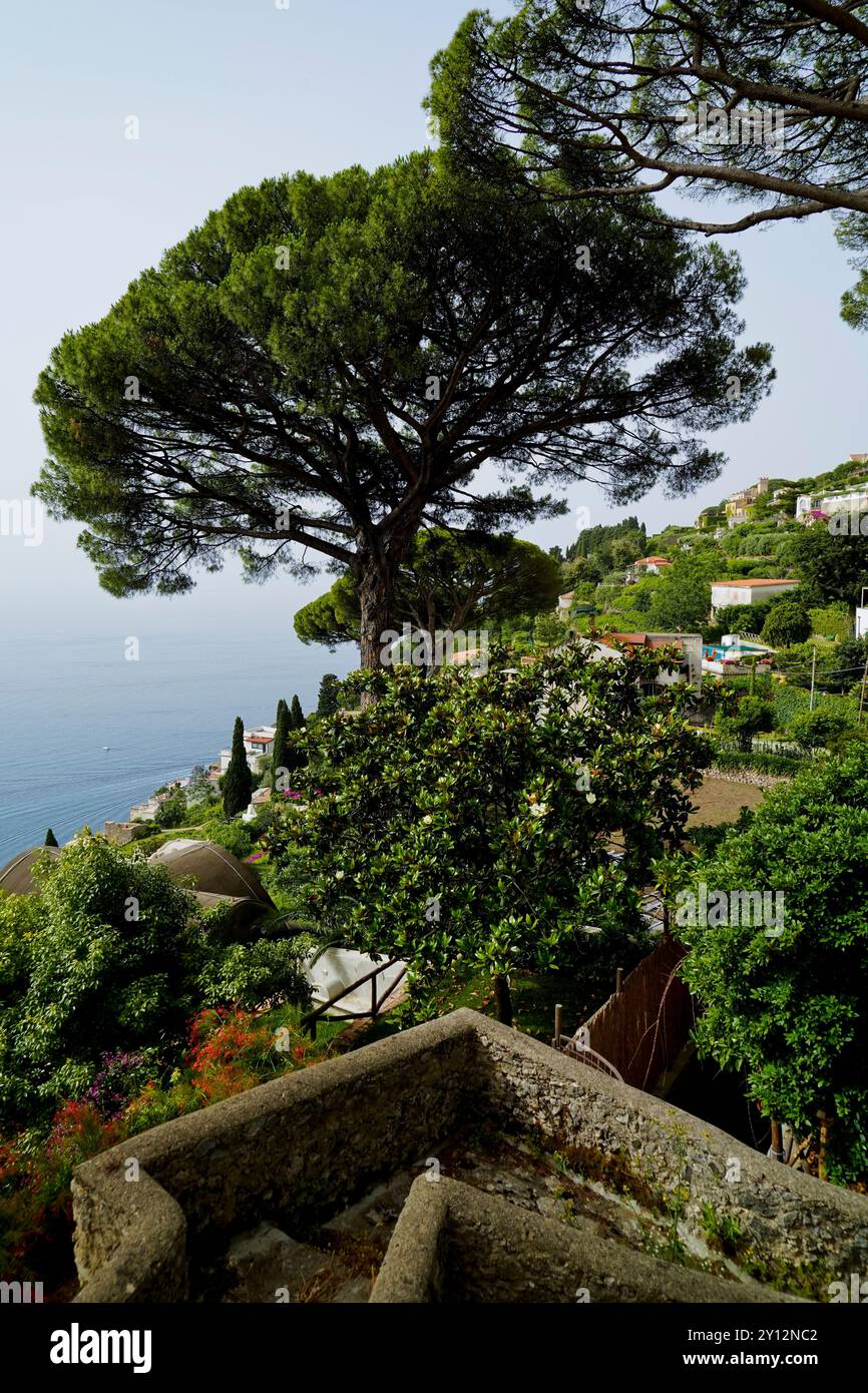 Panoramas de la côte amalfitaine, Province de Salerne, Campanie, Italie Banque D'Images