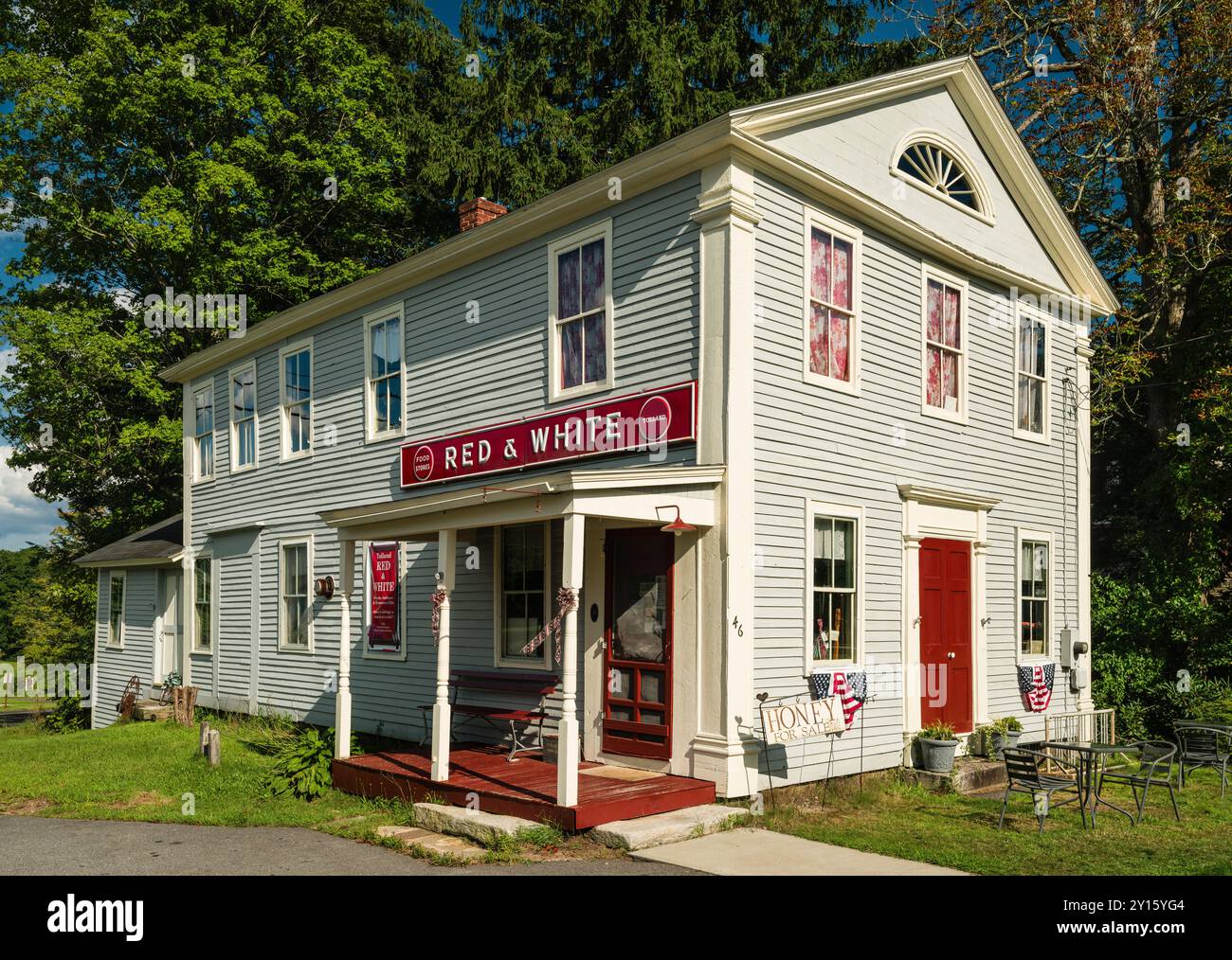 Tolland Red & White Country Store   Tolland , Connecticut, États-Unis Banque D'Images