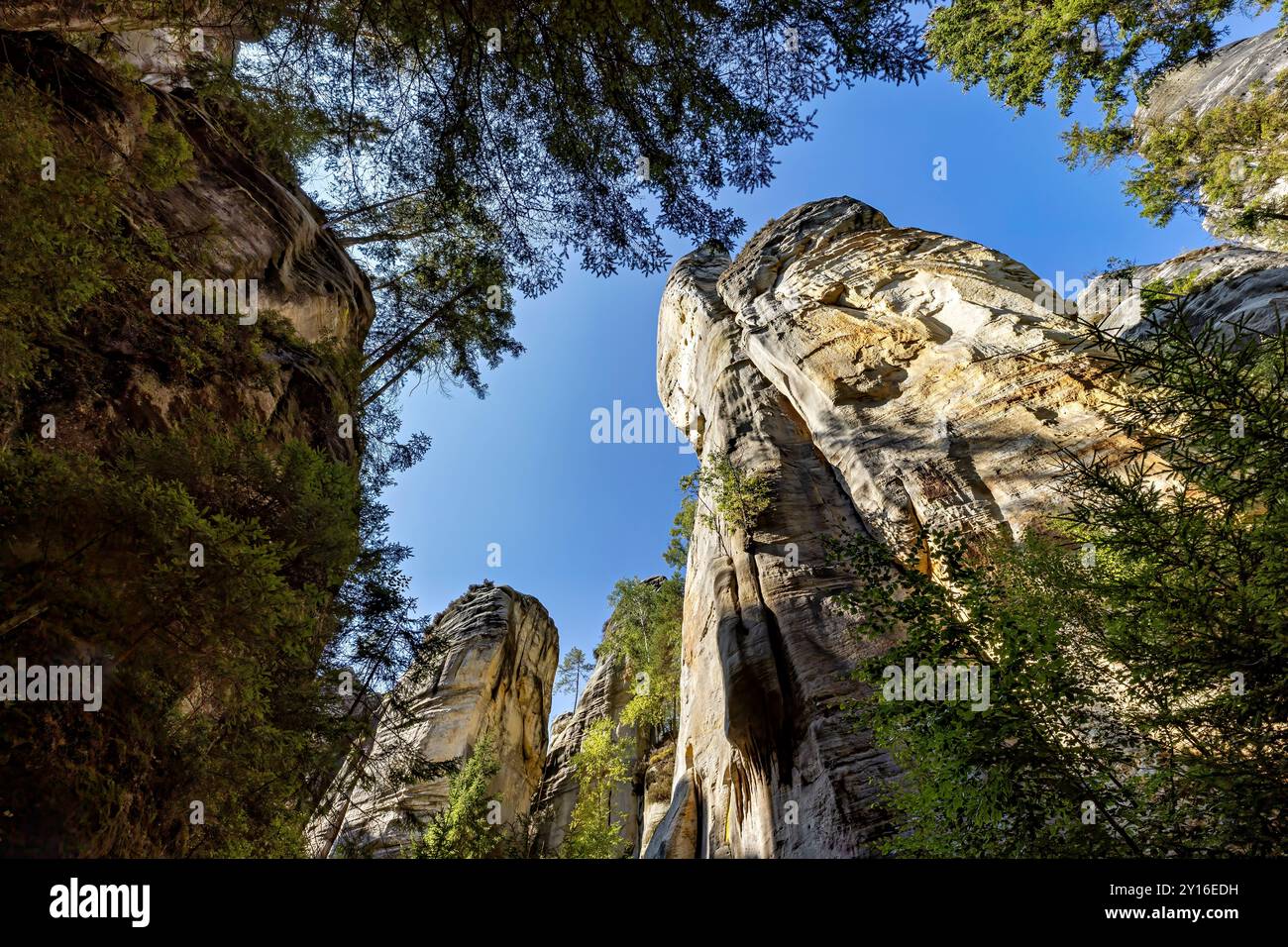 La ville rocheuse d'Adrspach Weckelsdorf dans les montagnes de Braunau Banque D'Images