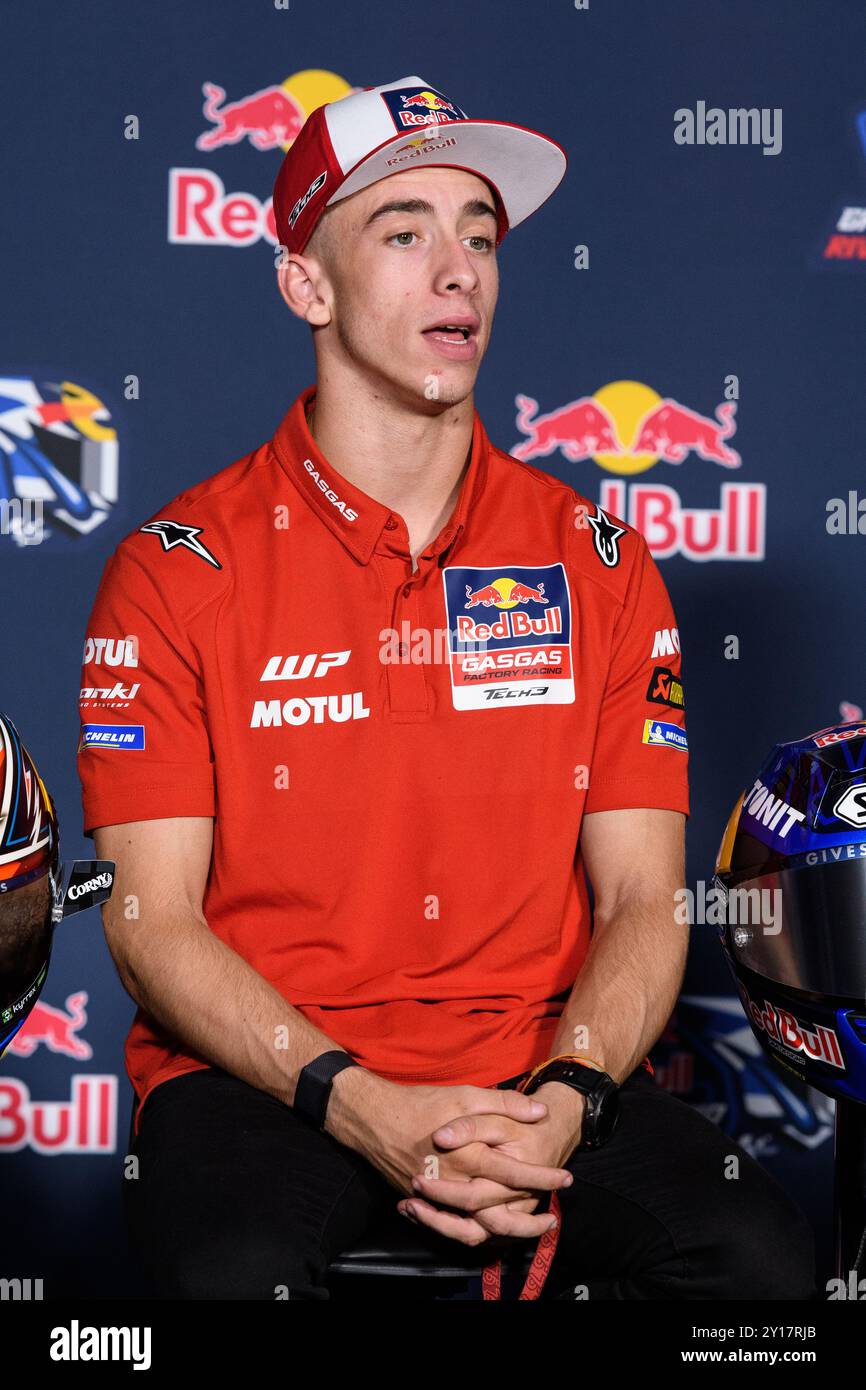 Misano Adriatico, Italie. 5 septembre 2024. Pedro ACOSTA (SPA) - Red Bull GASGAS Tech3 répond à une question de journaliste lors de la conférence de presse du MotoGP Gran Premio Red Bull di San Marino 2024, 13ème manche du Championnat du monde MotoGP 2024. Crédit : Riccardo Righetti/Alamy Live News Banque D'Images