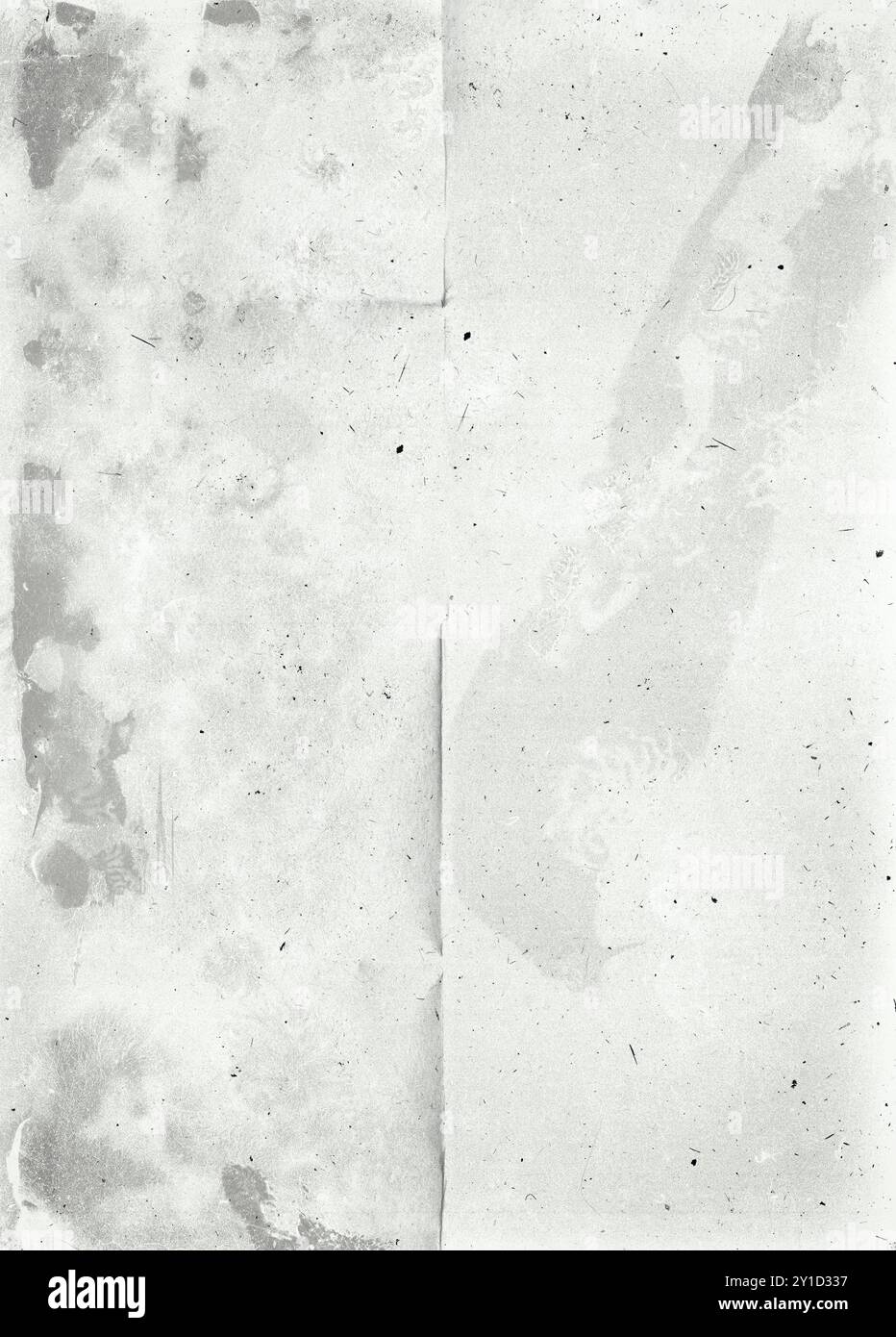 Papier vintage. Texture de papier plié émiettée avec de la saleté et des rayures Banque D'Images