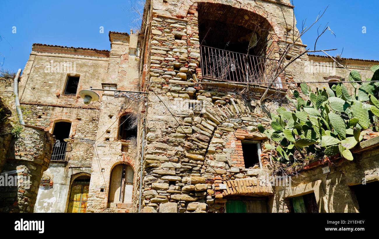 Village fantôme de Rabatana, Tursi, Matera, Basilicate, Italie Banque D'Images