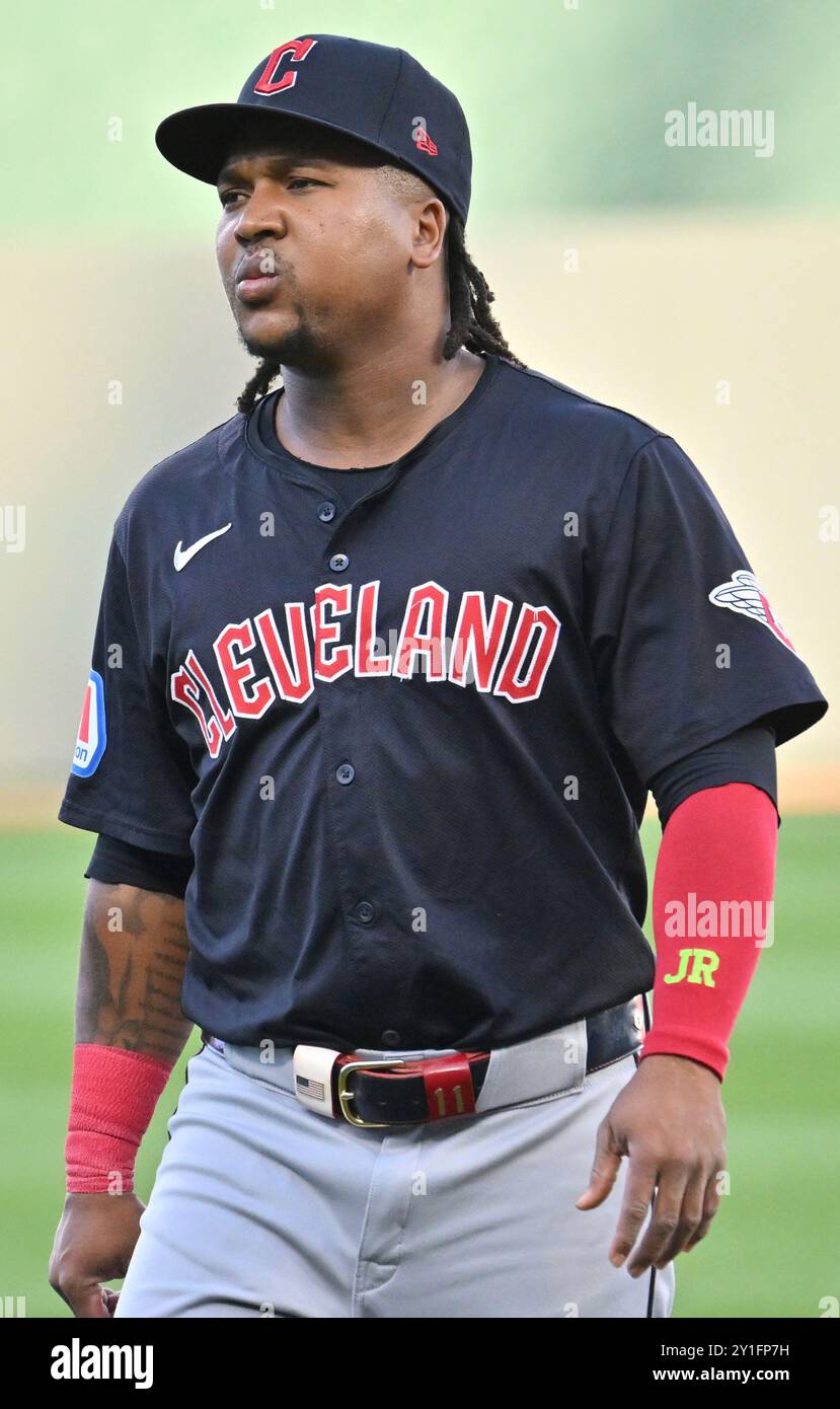 KANSAS CITY, MO - SEPTEMBER 04: Cleveland Guardians third baseman Jose Ramirez (11) as seen before a MLB game between the Cleveland Guardians and the Kansas City Royals, on September 04, 2024, at Kauffman Stadium, Kansas City, MO. (Photo by Keith Gillett/IconSportswire) (Icon Sportswire via AP Images) Banque D'Images