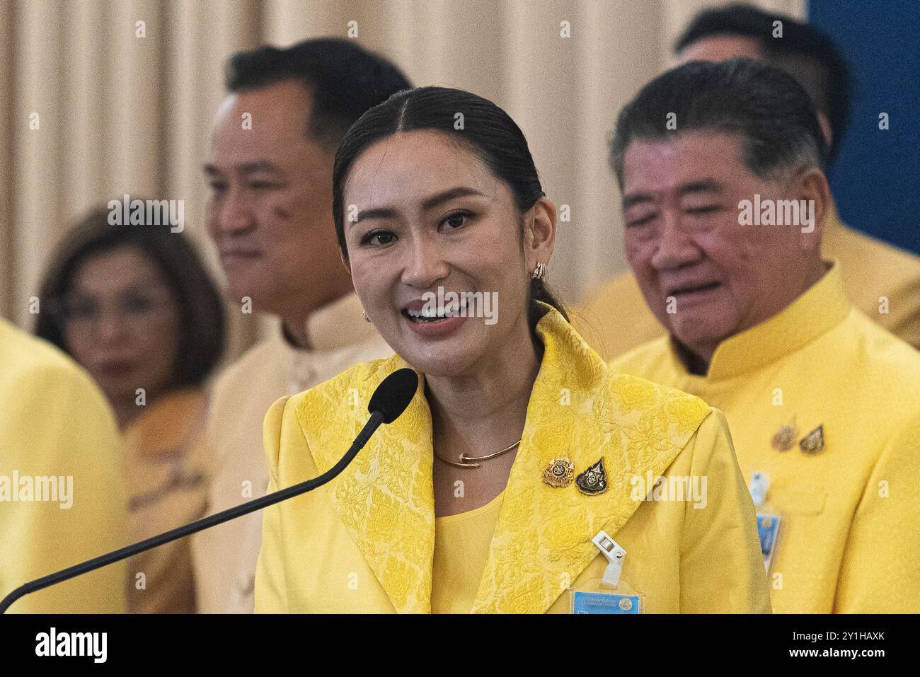 Bangkok, Thaïlande. 07 septembre 2024. Le premier ministre thaïlandais Paetongtarn Shinawatra s’adresse aux médias lors d’une conférence de presse après la réunion spéciale du cabinet au siège du gouvernement à Bangkok. (Photo de Peerapon Boonyakiat/SOPA images/SIPA USA) crédit : SIPA USA/Alamy Live News Banque D'Images