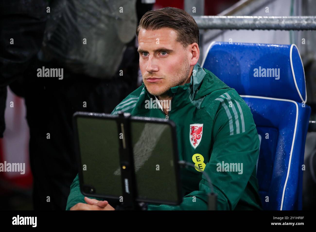 CARDIFF, PAYS DE GALLES - 06 SEPTEMBRE 2024 : Piet Cremers, entraîneur adjoint du pays de Galles, lors du match du Groupe H 2025 de l'UEFA Nations League entre le pays de Galles et la Turquie AT Banque D'Images