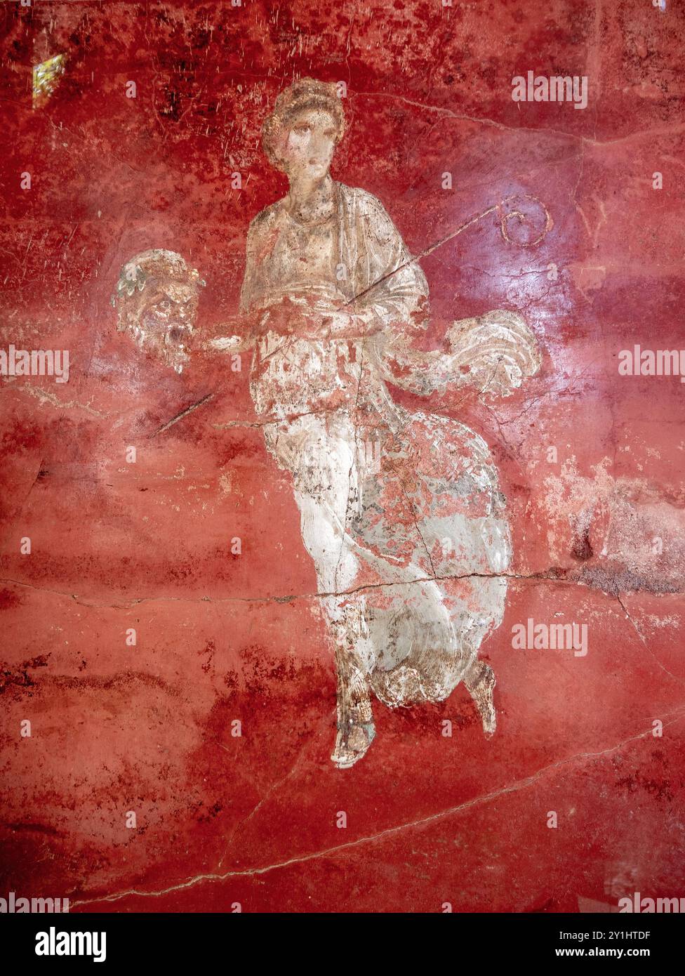 Fresque d'une femme de l'époque romaine sur fond rouge, Pompéi 79 AD Banque D'Images