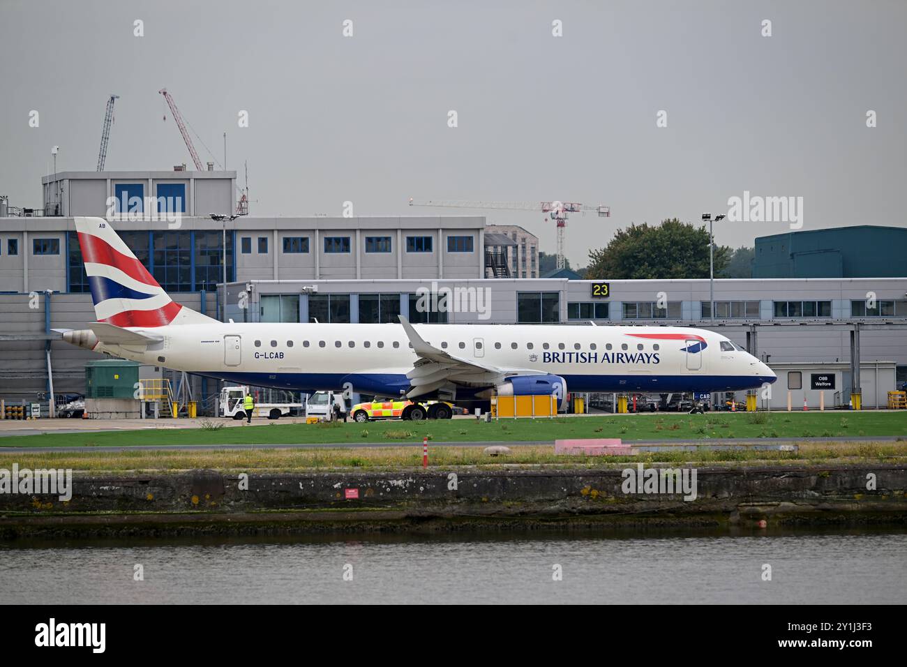 Londres, Royaume-Uni. 7 septembre 2024. L'aéroport de London City au Royaume-Uni a prévu d'augmenter son plafond annuel de passagers à neuf millions de passagers par an, contre six millions et demi approuvés par le gouvernement, et d'effectuer trois vols supplémentaires dans la première demi-heure de ses opérations quotidiennes. Cependant, son plan d'étendre les opérations jusqu'à samedi après-midi a été rejeté et doit continuer à fermer à 12h30 le samedi malgré le souhait de prolonger jusqu'à 18:30. Crédit : MARTIN DALTON/Alamy Live News Banque D'Images