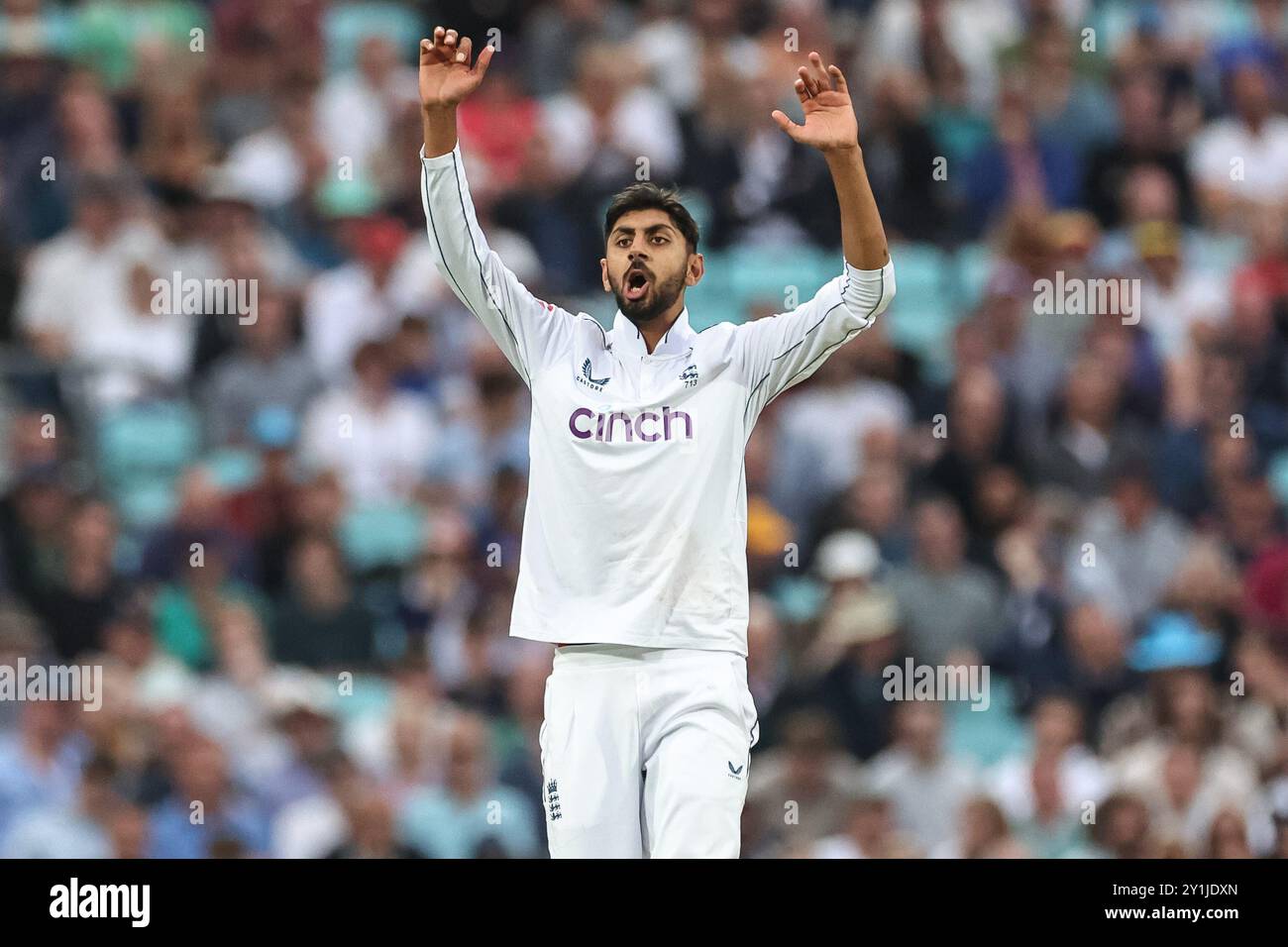 Shoaib Bashir d'Angleterre réagit lors du 3ème Rothesay test match jour deux Angleterre - Sri Lanka au Kia Oval, Londres, Royaume-Uni, 7 septembre 2024 (photo par Mark Cosgrove/News images) Banque D'Images