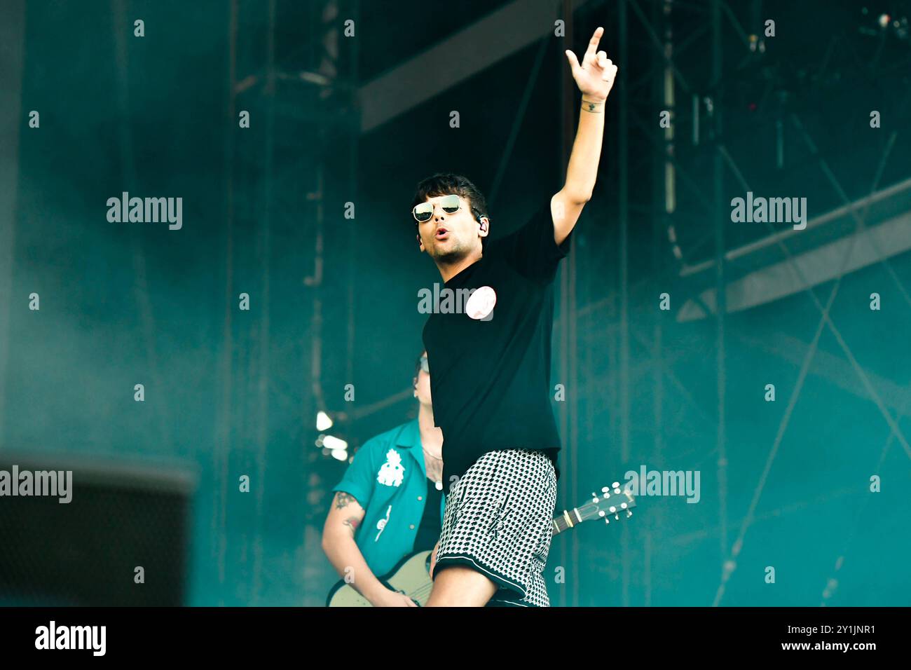 Entertainment Musik, Lollapalooza Berlin 2024 07.09.2024, xdanx, Entertainment Musik, Lollapalooza Berlin 2024, v.l. Der Saenger Louis Tomlinson steht beim Lollapalooza Festival im Berliner Olympiastadion auf der Buehne. Die achte Ausgabe des Musikfestivals findet am Wochenende des 7. und 8. Septembre 2024 im Olympiastadion und Olympiapark à Berlin statt. Berlin Olympiastadion Berlin Berlin Deutschland DE *** Entertainment Music, Lollapalooza Berlin 2024 07 09 2024, xdanx, Entertainment Music, Lollapalooza Berlin 2024, v l le chanteur Louis Tomlinson sera sur scène au Lollapalooza Festiv Banque D'Images