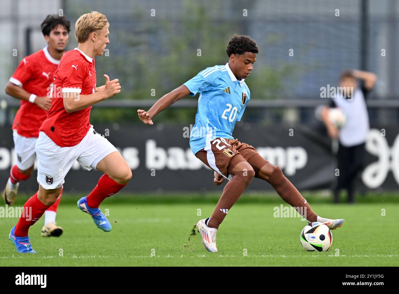 Noah Fernandez (20 ans) de Belgique photographié lors d'un match amical de football entre les équipes nationales de Belgique et d'Autriche de moins de 19 ans le samedi 7 septembre 2024 à Tubize , Belgique . PHOTO SPORTPIX | David Catry Banque D'Images