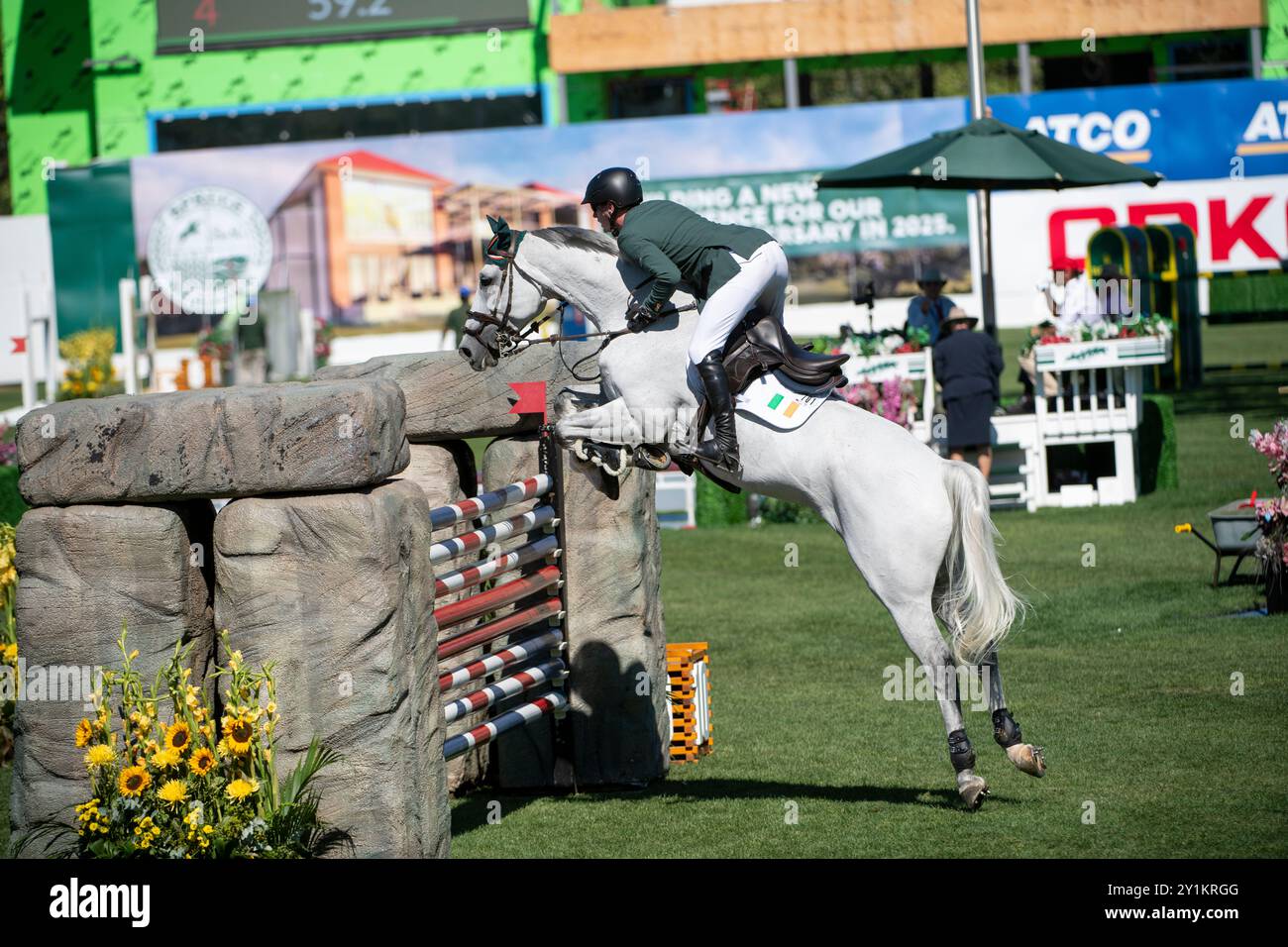 Calgary, Alberta, Canada, 7 septembre 2024. Daniel Coyle (IRE) Riding Incredible, BMO Nations Cup, CSIO Spruce Meadows Masters, - CP Grand Prix - crédit : Peter Llewellyn/Alamy Live News Banque D'Images