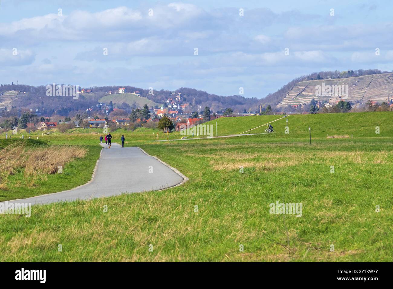 Piste cyclable Elbe Banque D'Images