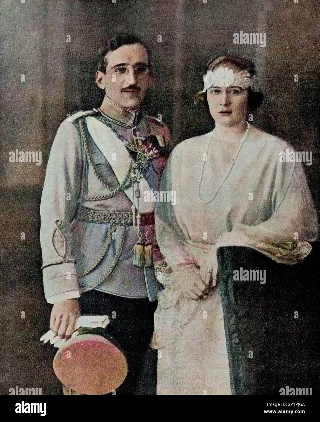 Alexandre Ier de Yougoslavie et Maria de Yougoslavie - Portrait de Alexandre Ier de Yougoslavie (Karageorgevitch ou Karadorde ou Karadordevic) (1888-1934), ou Alexandre II roi de Serbie (1903-1918), et Marie Karadjordjevic (Karadordevic ou Karadorde ou Karageorges) ou Marie de Roumanie, - 1924 photo colorié - coloration ultérieure Banque D'Images