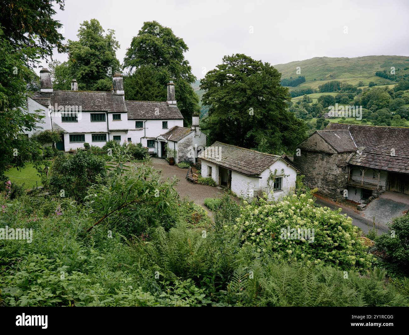 Townend est une ferme du XVIIe siècle située à Troutbeck, dans la paroisse civile de Lakes, au nord de Windermere, Cumbria, Angleterre, Royaume-Uni Banque D'Images