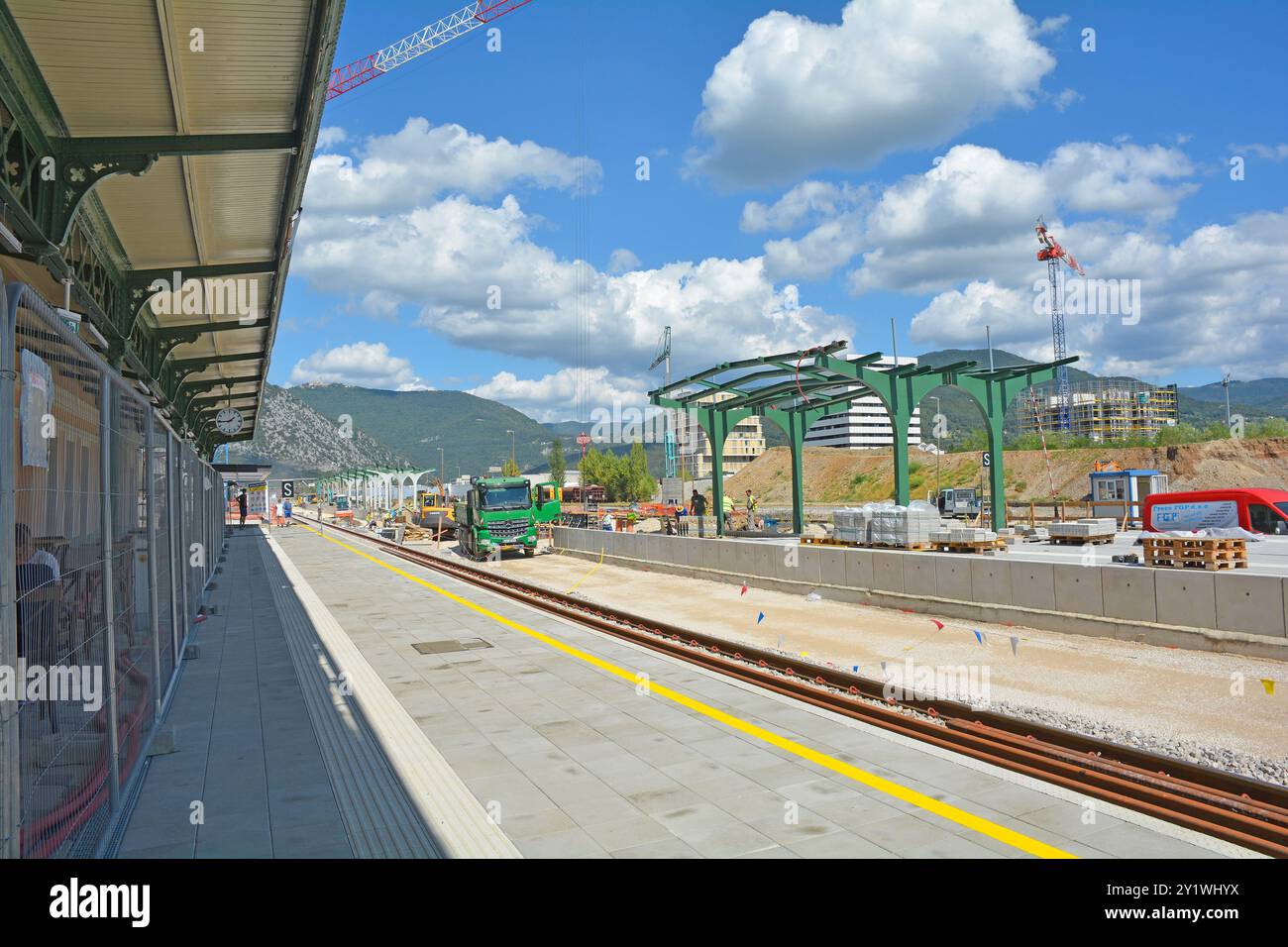 Nova Gorica, Slovénie - 7 septembre 2024. La gare ferroviaire historique de Nova Gorica subit une rénovation d'un million d'euros avant d'accueillir 2025 capitale européenne de la culture Banque D'Images