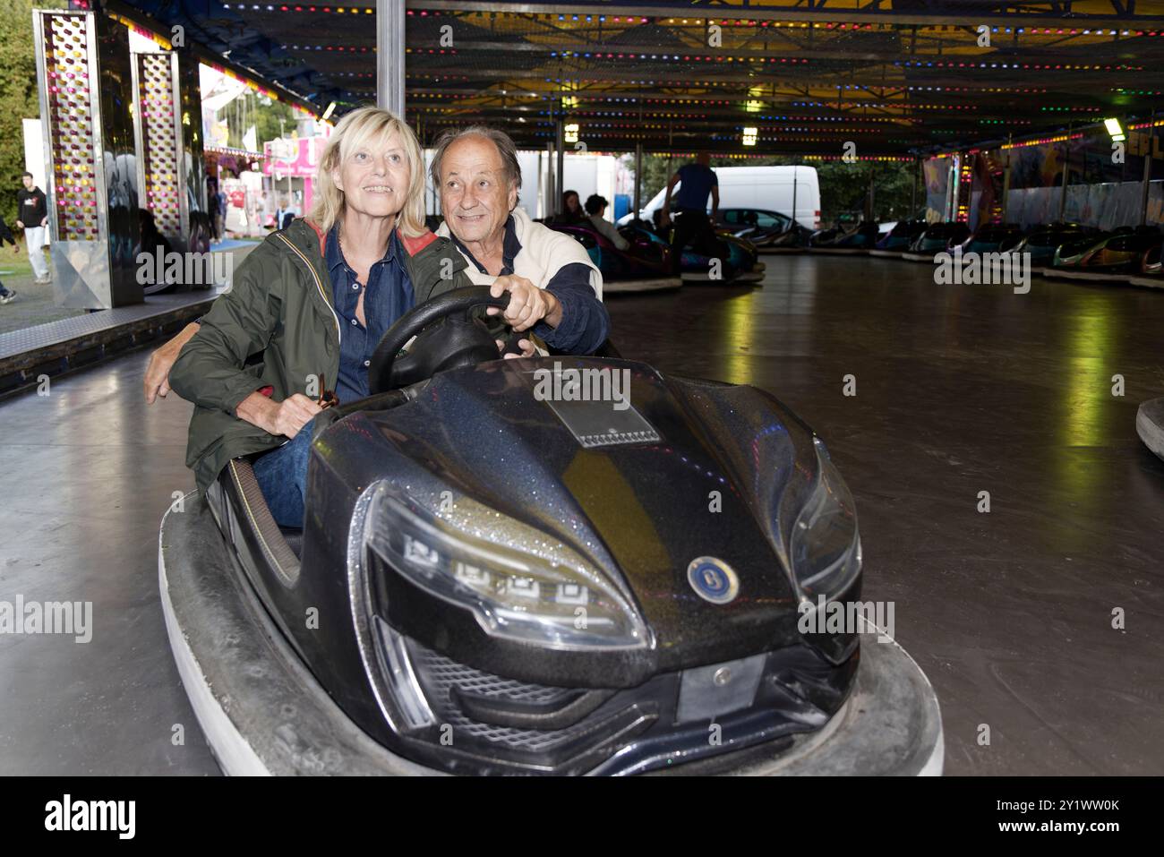 Paris, France. 6 septembre 2024. Chantal Ladesou et son mari Michel Ansault assistent à la soirée d’ouverture de la traditionnelle Fête à Neu-Neu, en faveur de la Banque D'Images