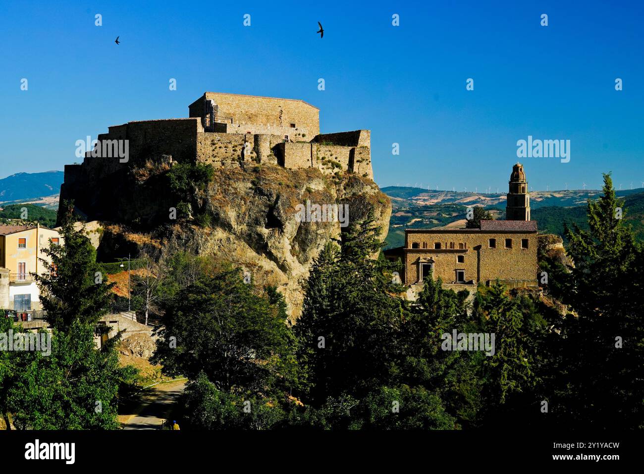 Laurenzana, château et église mère, Potenza, Italie Banque D'Images