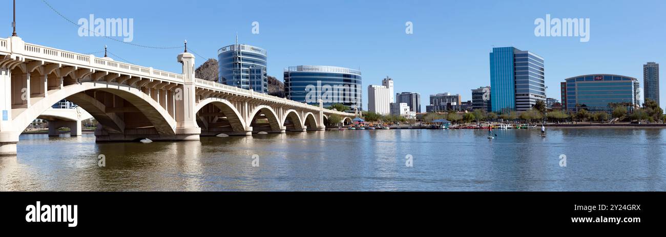 Lac de Tempe Town et centre-ville de Tempe Arizona Banque D'Images