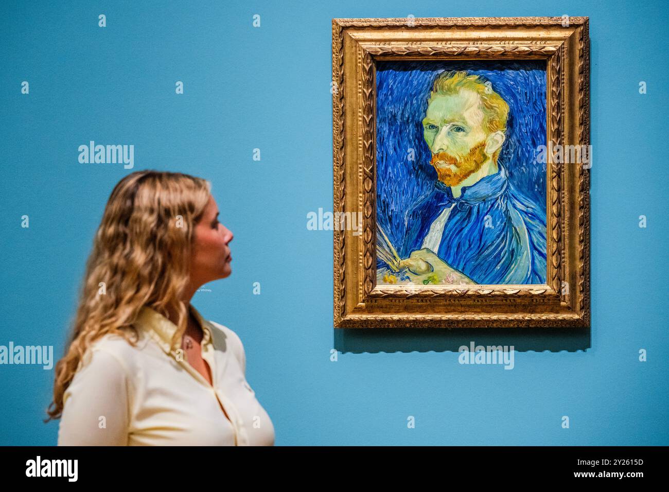 Londres, Royaume-Uni. 9 septembre 2024. Autoportrait, 1889 - Van Gogh : poètes et amoureux à la Galerie nationale. Il s’agit de leur première exposition consacrée à Vincent van Gogh qui sera aussi la première à se focaliser sur les transformations imaginatives de l’artiste. Il présente plus de 50 œuvres empruntées par des musées et des collections privées du monde entier et est disponible du 14 septembre 2024 au 19 janvier 2025. Crédit : Guy Bell/Alamy Live News Banque D'Images