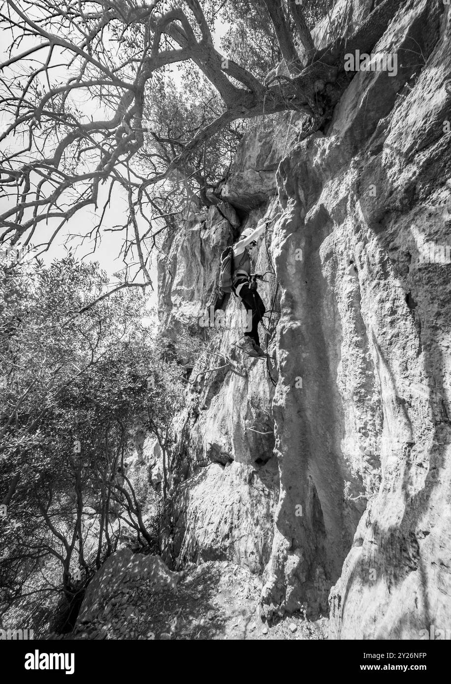 Sardaigne (Italie) - la côte sud de la région de Sardaigne, dans la région de Sulcis, Cagliari. Ici, avec la voie ferrée alpiniste Gutturu Xeu, à Iglesias Banque D'Images