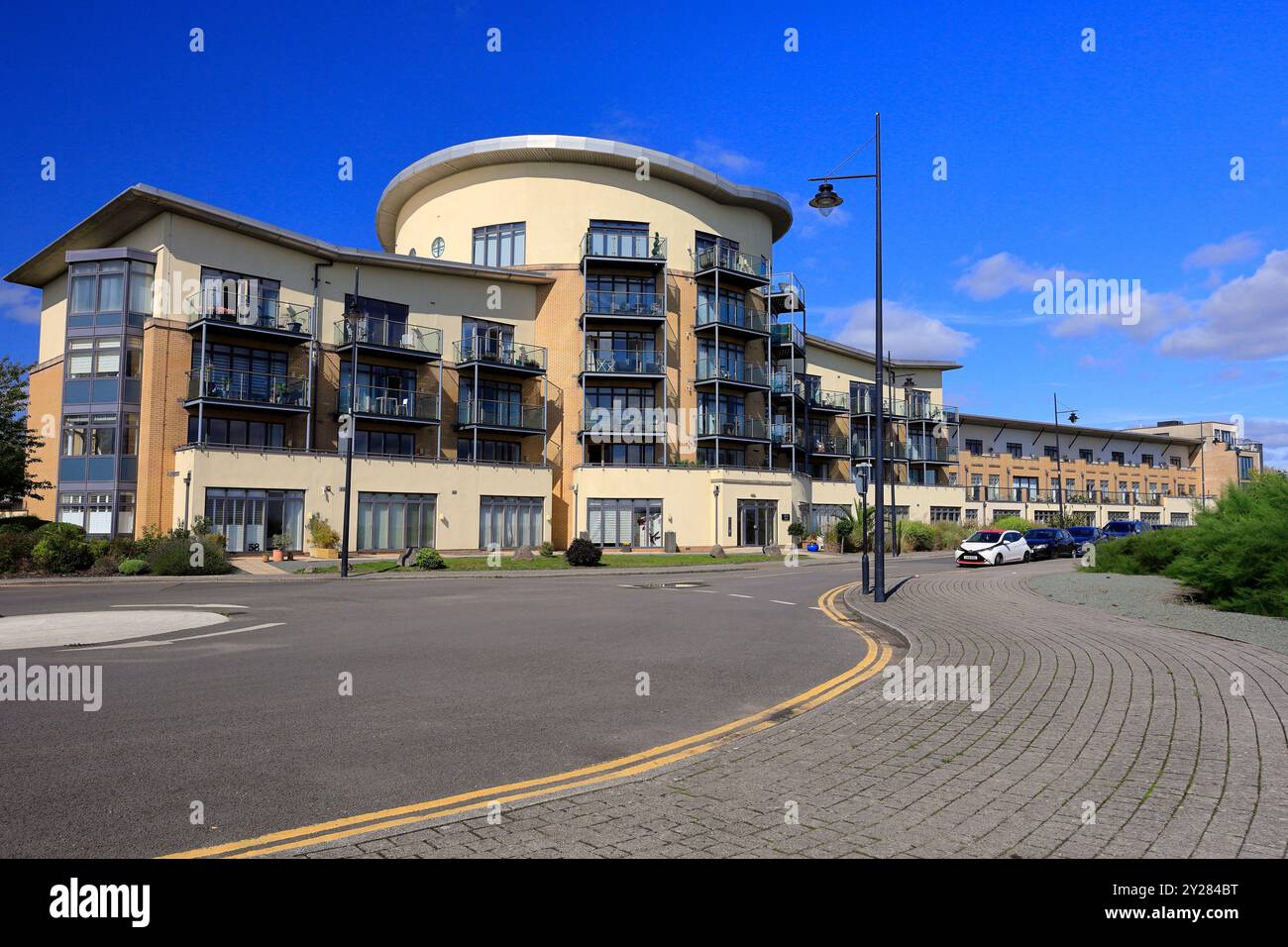The Lacuna Apartments Block, Windsor Esplanade, Cardiff Bay, South Wales, Royaume-Uni. Prise en septembre 2024 Banque D'Images