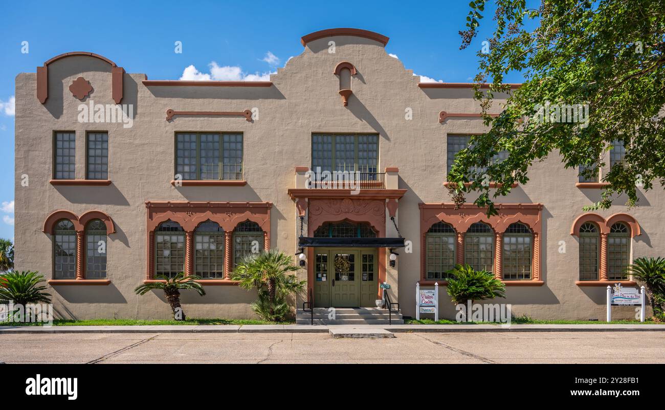 Louis, Mississippi l & N train Depot, construit en 1928, est un arrêt sur la route Amtrak restaurée de la côte du golfe de la Nouvelle-Orléans, LA à Mobile, Al. Banque D'Images