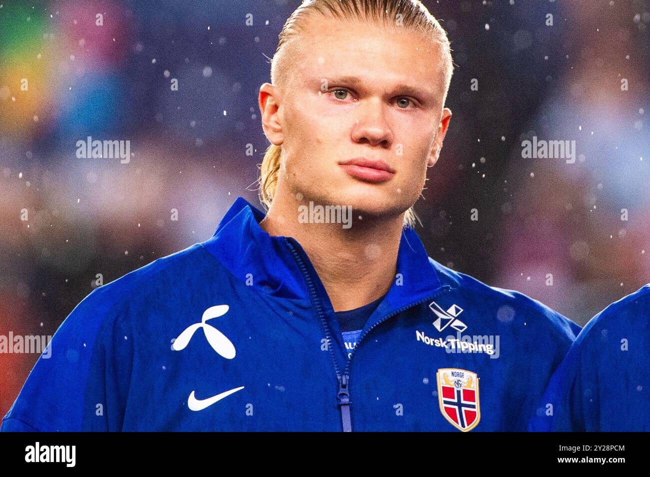 Oslo, Norvège. 09th Sep, 2024. Norvège Erling Braut Haaland sous l'hymne national avant le match UEFA Nations League 2024/2025 League B - Group 3 entre la Norvège et l'Autriche au stade Ullevaal le 9 septembre 2024 à Oslo, Norvège. Crédit : RTC FOTO/Alamy Live News Banque D'Images