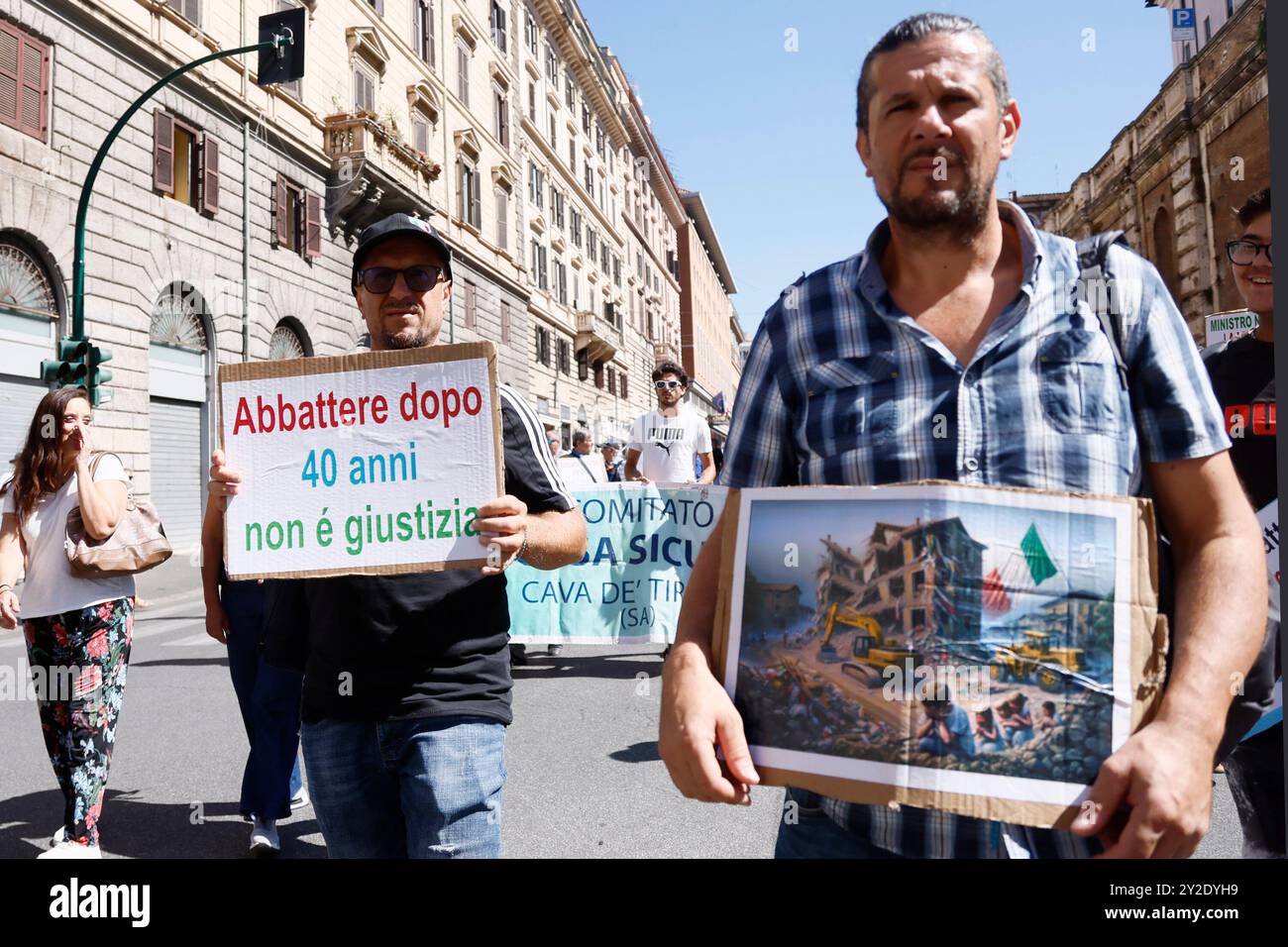 Roma, Italie. 10 septembre 2024. Manifestazione del comitato Casa Mia contro gli abbattimenti delle cas abusif in Campania e Calabria Roma, Italia &#x2014 ; Marted&#xec ; 10 Settembre 2024 - Cronaca - (foto di Cecilia Fabiano/LaPresse) manifestation du comité Casa Mia contre la démolition de maisons illégales en Campanie et Calabria Rome, Italie - mardi 10 septembre 2024 - News - (photo de Cecilia Fabiano/LaPresse) Alamano Live News) Banque D'Images