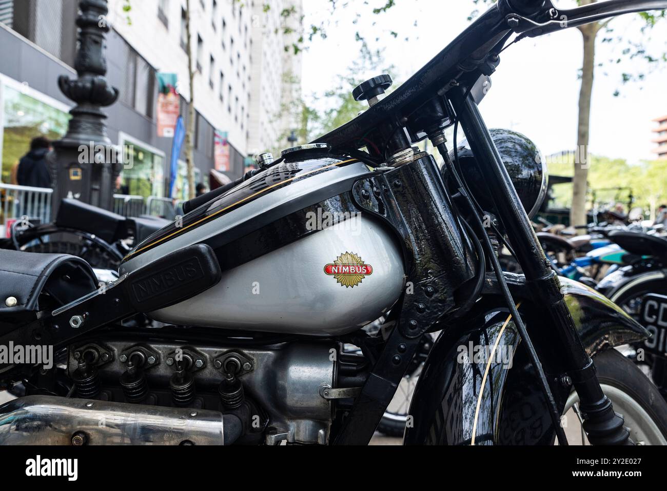 Barcelone, Espagne - 6 avril 2024 : ancienne moto rétro de la marque Nimbus garée dans une rue de Barcelone, Catalogne, Espagne Banque D'Images