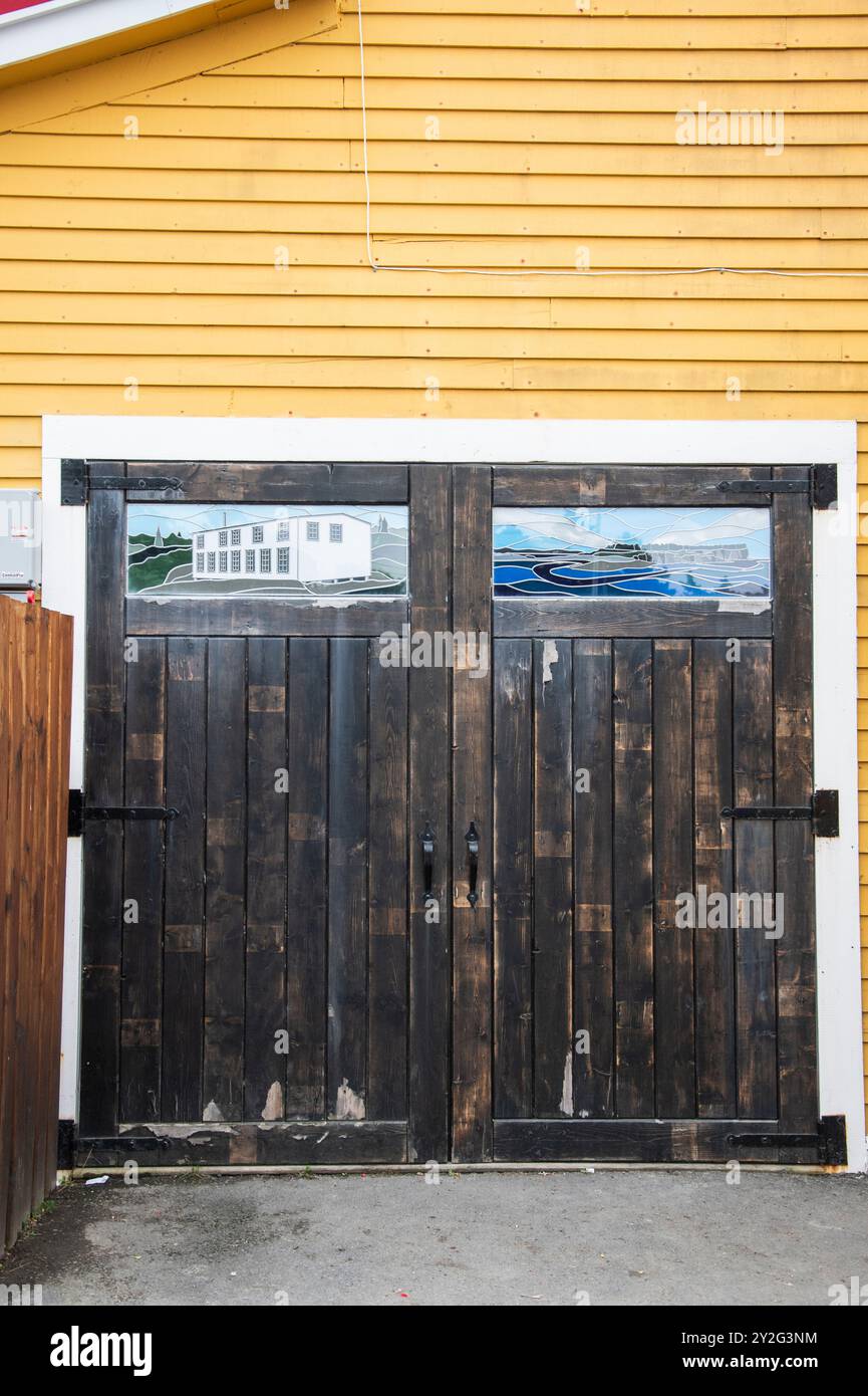 Portes de grange à la Dildo Brewing Company à Terre-Neuve-et-Labrador, Canada Banque D'Images