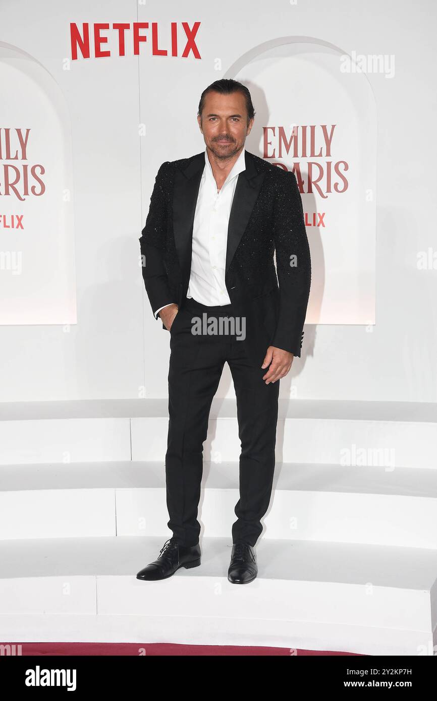 Rome, le Space Cinema Moderno première 'Emily in Paris', sur la photo : William Abadie Banque D'Images