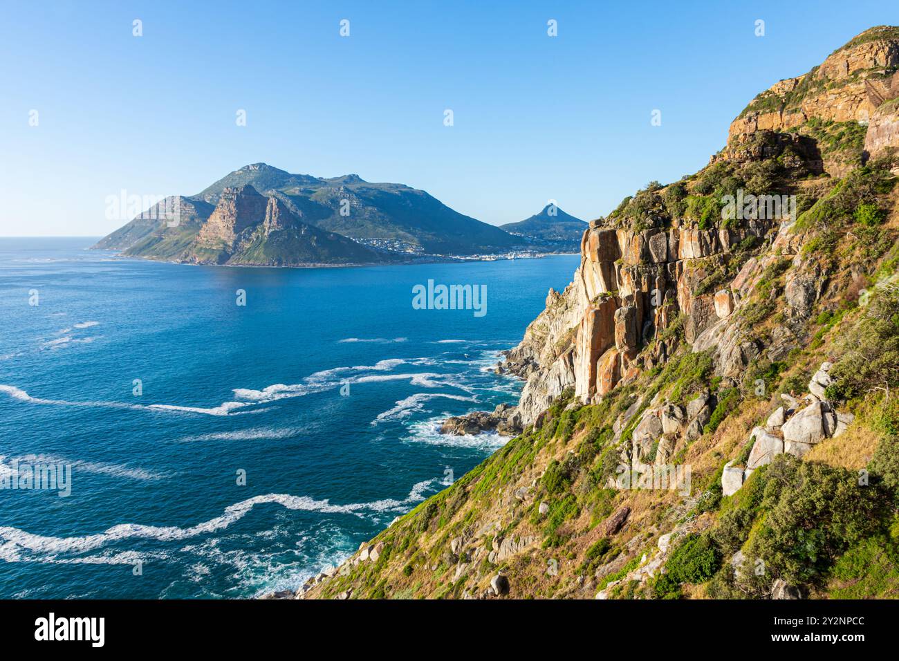 Vue côtière de Hout Bay depuis Chapman's Peak Drive, Cape Town, Afrique du Sud Banque D'Images