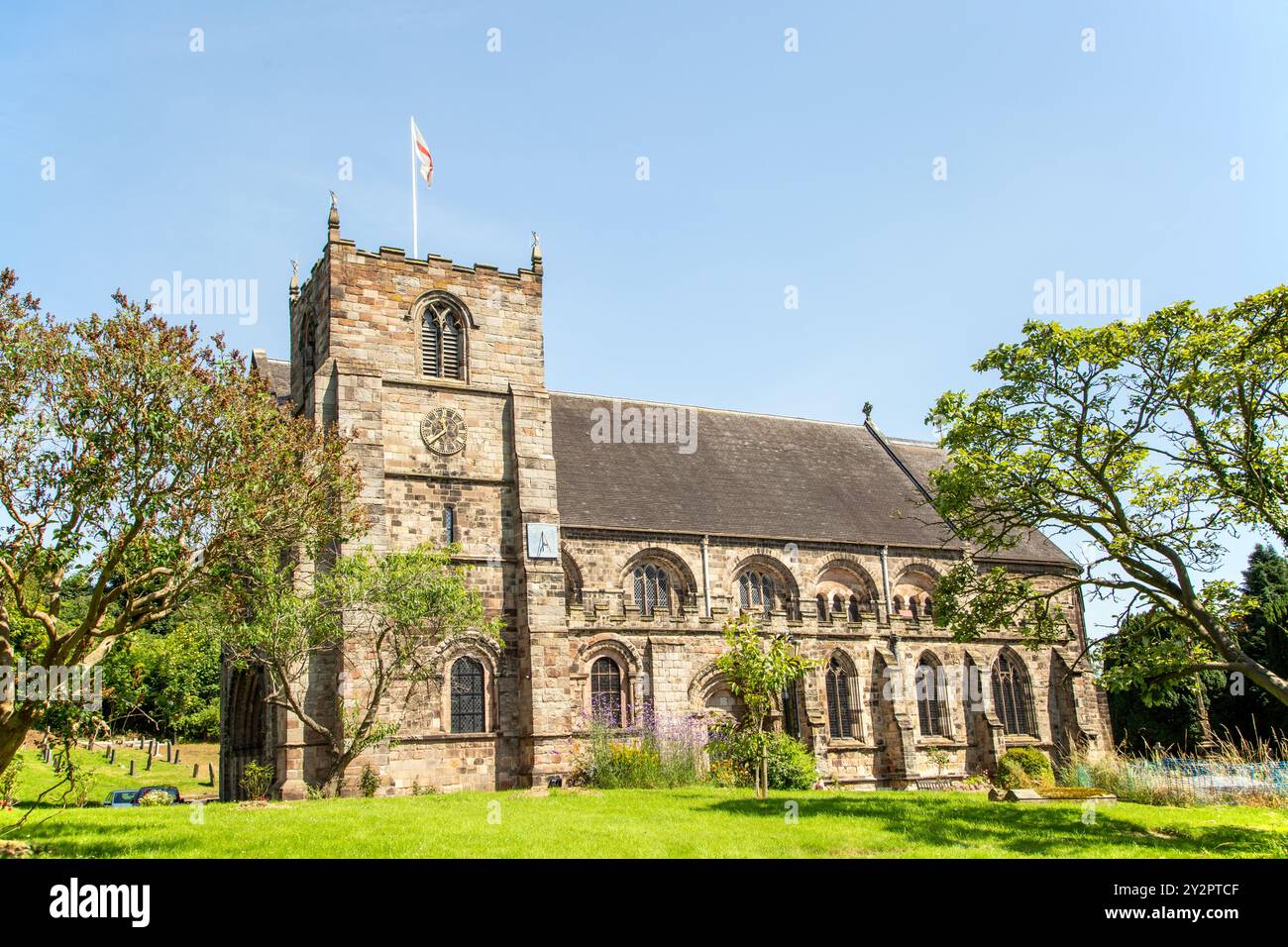 L'église paroissiale de St Mary's dans le village Staffordshire de Tutbury en Angleterre Banque D'Images