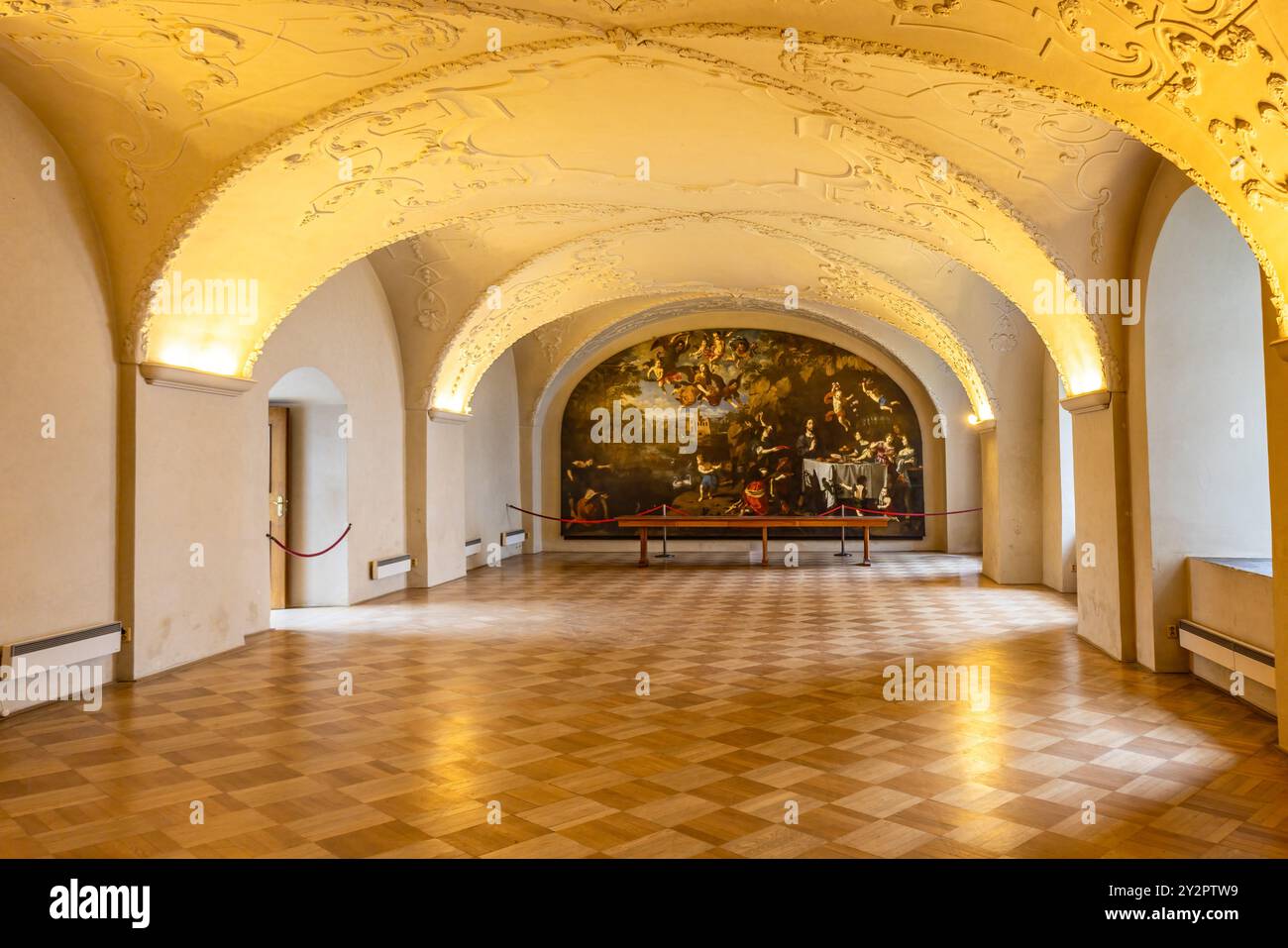 Prague, République tchèque - 30 mai 2024 : réfectoire du monastère à l'intérieur du monastère de Strahov, une abbaye prémonstratenne située à Strahov, Prague, République tchèque Banque D'Images