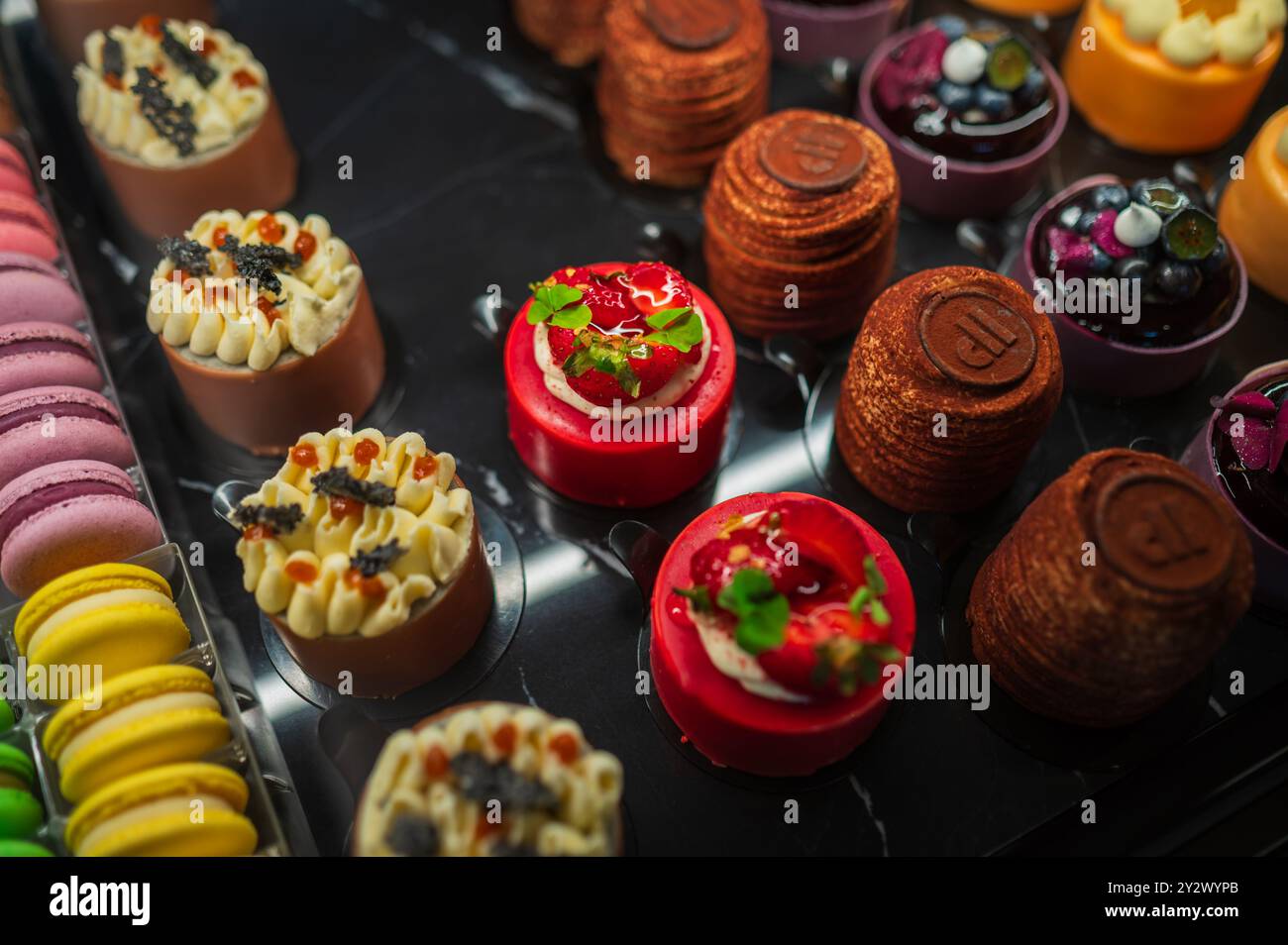 Desserts variés dans le restaurant de Prague Banque D'Images