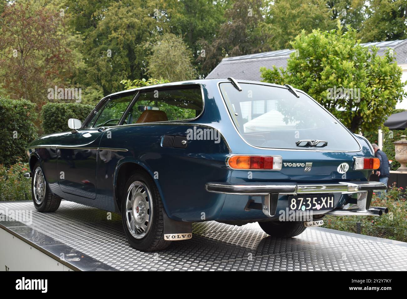 Soestdijk, pays-Bas - 1er septembre 2023 : une Volvo 1800 ES classique Banque D'Images