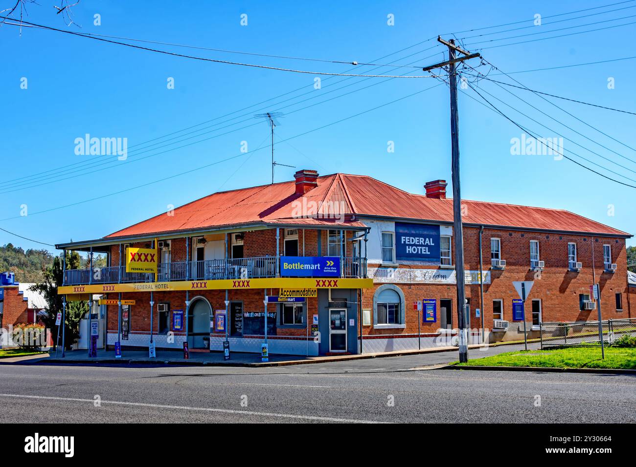 Hôtel fédéral dans la petite ville de Quirindi NSW Australie Banque D'Images