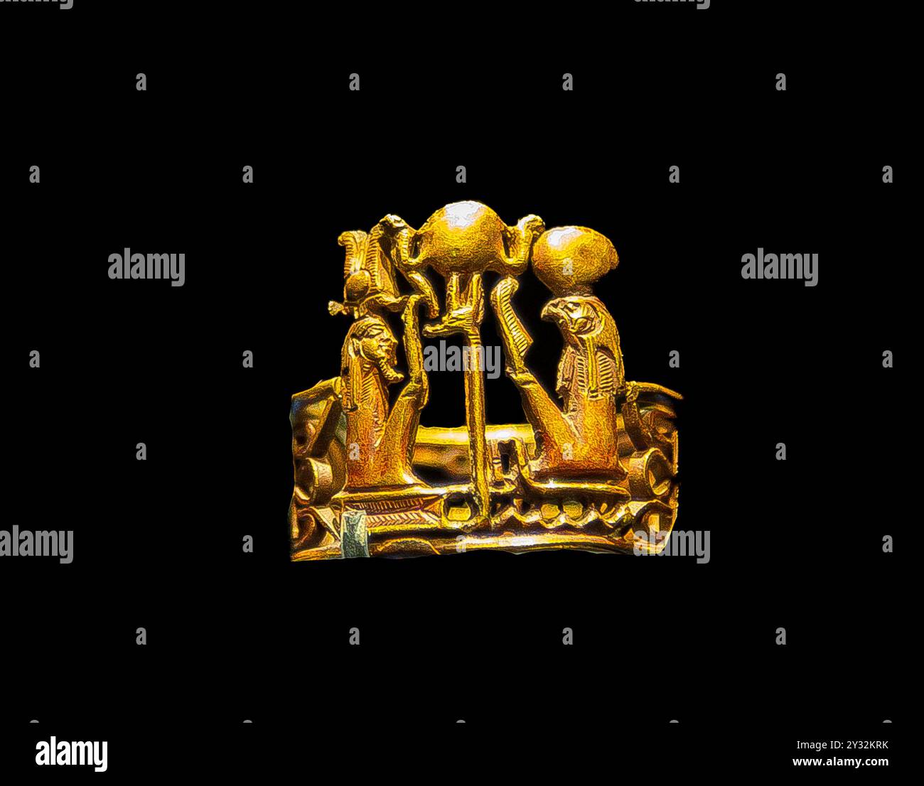 Egypte, le Caire, Musée égyptien, bague en or avec le nom du roi Ramsès Ii Banque D'Images