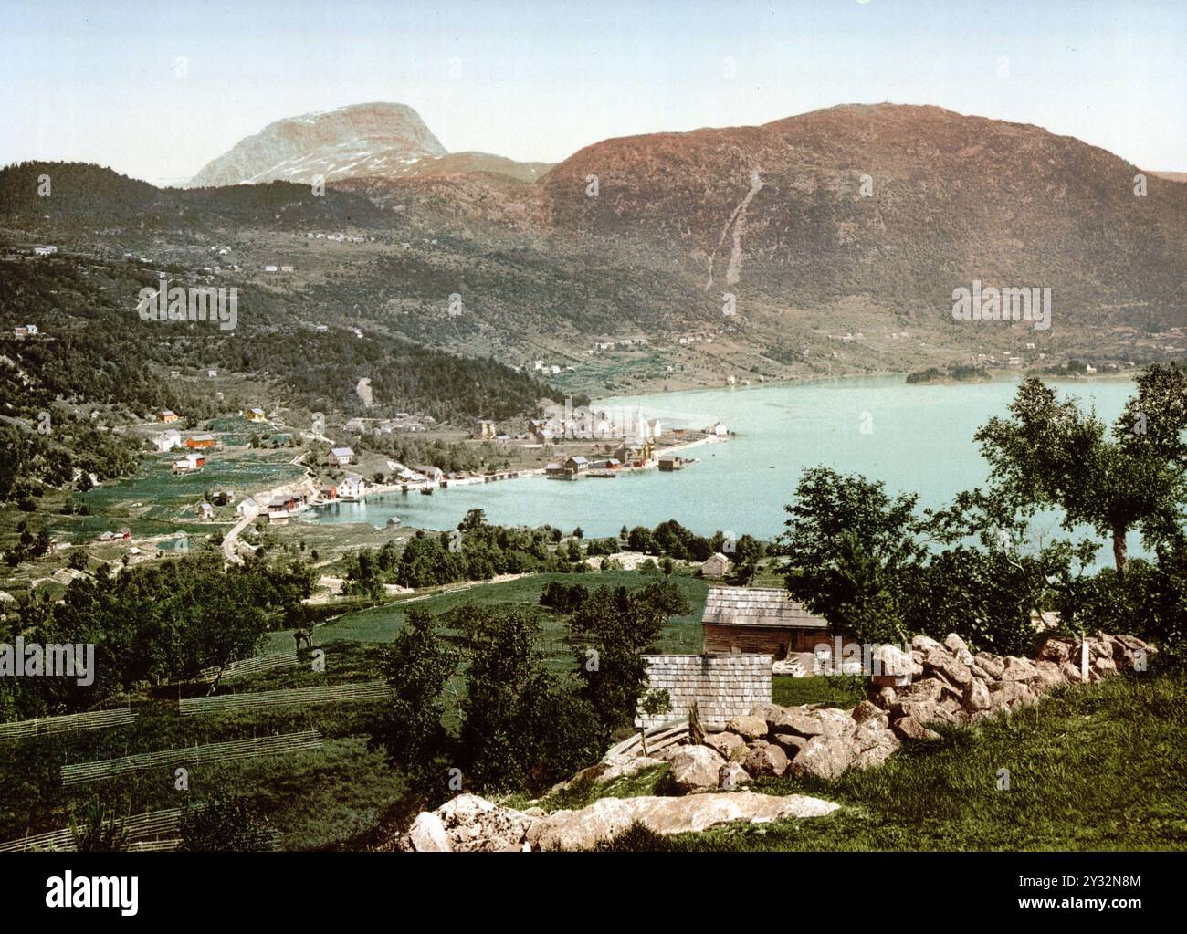 Ulvik Hardanger, Hardangerfjord, Norwegian, Ansicht aus 1885, Historisch, Digital restaurierte Reproduktion von einer Vorlage aus dem 19. Jahrhundert, date du dossier non précisée Banque D'Images