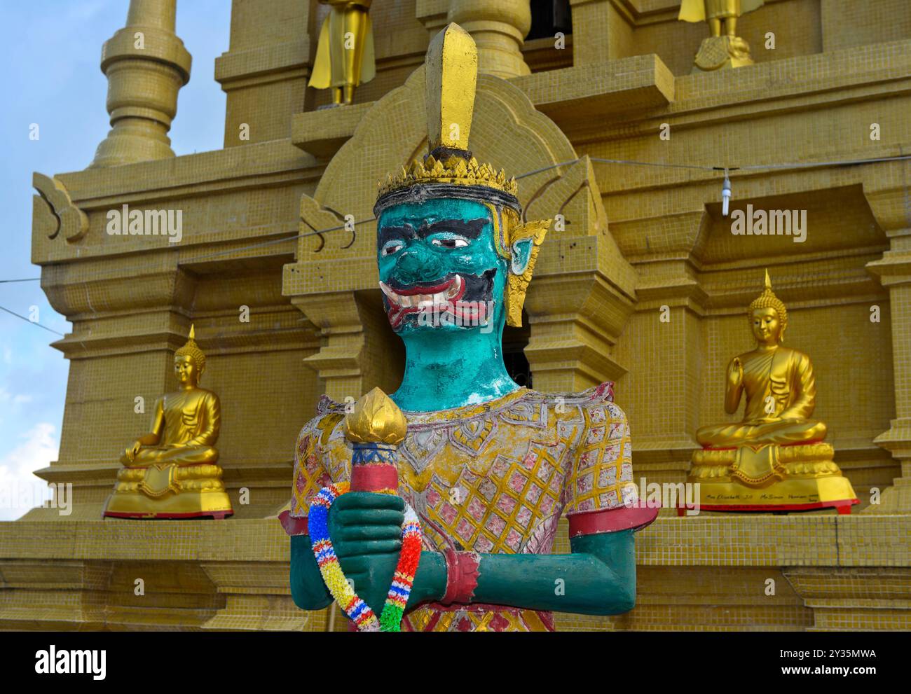 Gardien du temple Yaksha à la pagode Laem Sor, plage de Bang Kao, Koh Samui, Thaïlande Banque D'Images