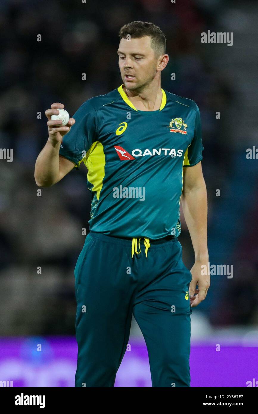 Australie Josh Hazlewood lors du match de cricket England Men v Australia 1st Vitality IT20 au Utilita Bowl, Southampton, Angleterre, Royaume-Uni le 11 septembre 2024 crédit : Every second Media/Alamy Live News Banque D'Images