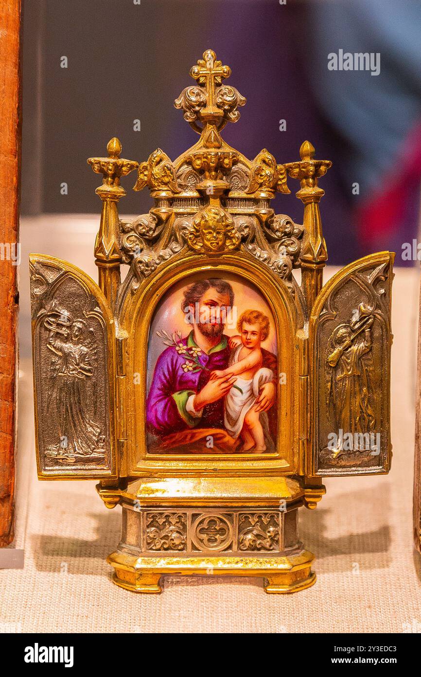 Egypte, aéroport du Caire, objets exposés dans le musée du terminal 2. Banque D'Images