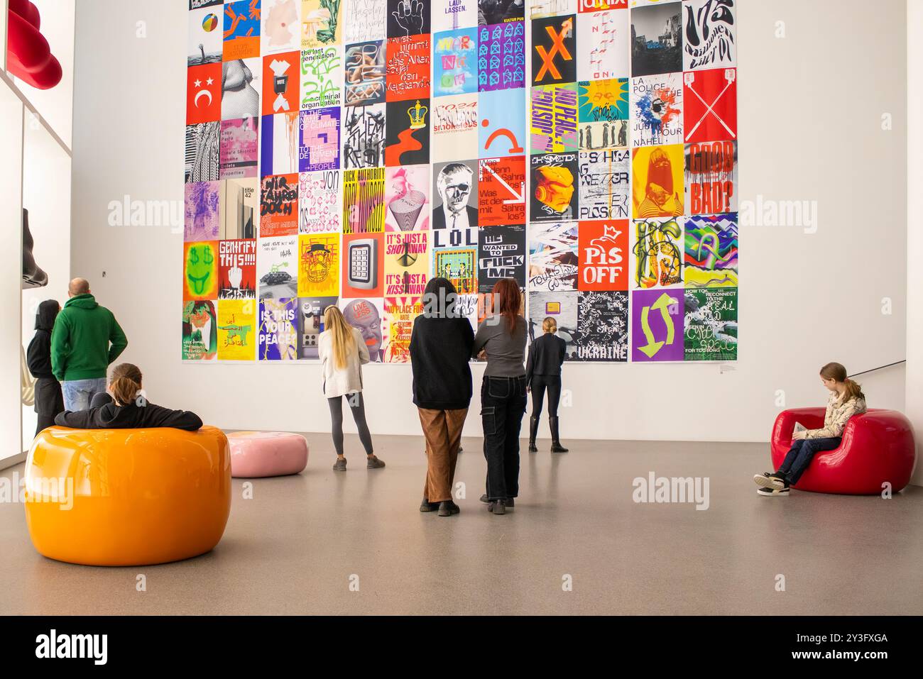 Munich, Allemagne, 17 décembre 2023 : Pinakothek est un musée célèbre à Munich, Bavière, Allemagne. Banque D'Images