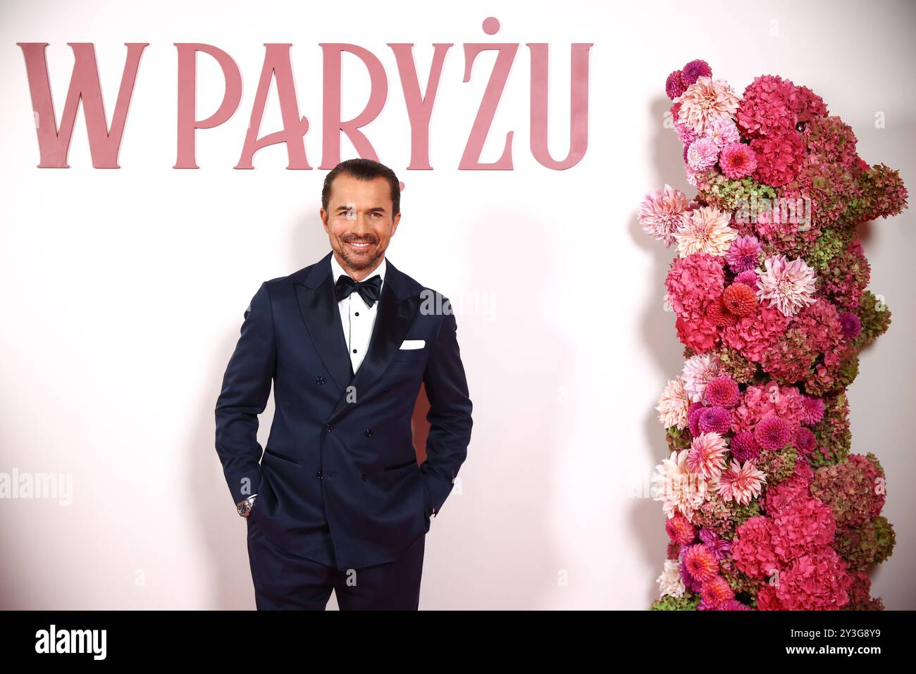 L'acteur William Abadie assiste à une photocall lors de la première de la quatrième partie de la saison de la série Netflix 'Emily in Paris' à Cracovie, Pologne, le 12 septembre 2024. (Photo de Beata Zawrzel/NurPhoto) crédit : NurPhoto SRL/Alamy Live News Banque D'Images
