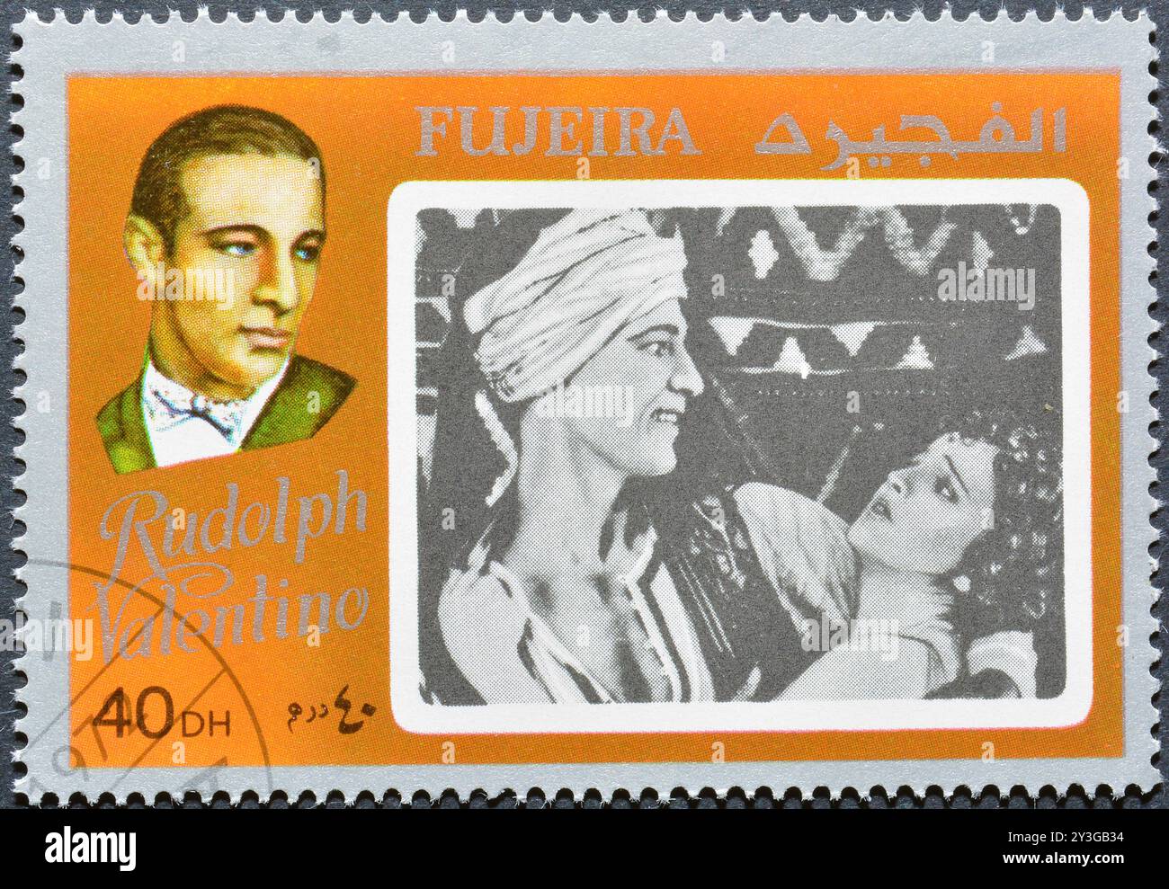 Timbre-poste oblitéré imprimé par Fujairah (Fujeira), qui montre la star de cinéma - Rudolph Valentino, vers 1972. Banque D'Images