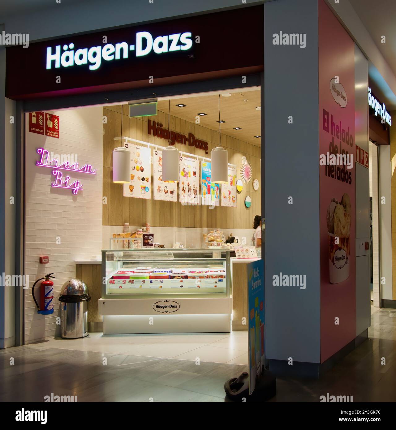 Häagen-Dazs marque de crème glacée américaine coin magasin Rio Shopping Mall Valladolid Castille et Leon Espagne Europe Banque D'Images