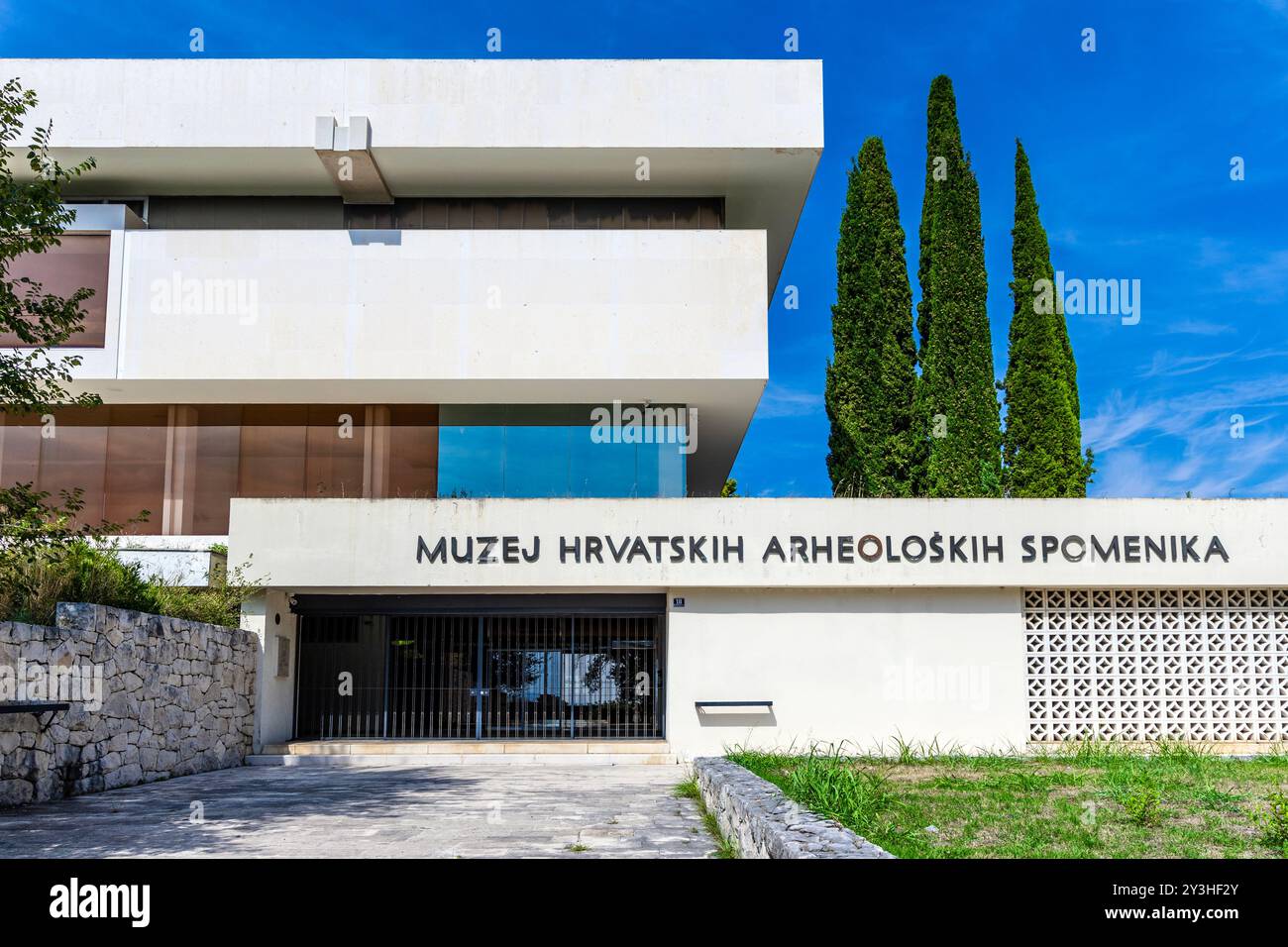 Extérieur du Musée des monuments archéologiques croates, Meje, Split, Croatie Banque D'Images